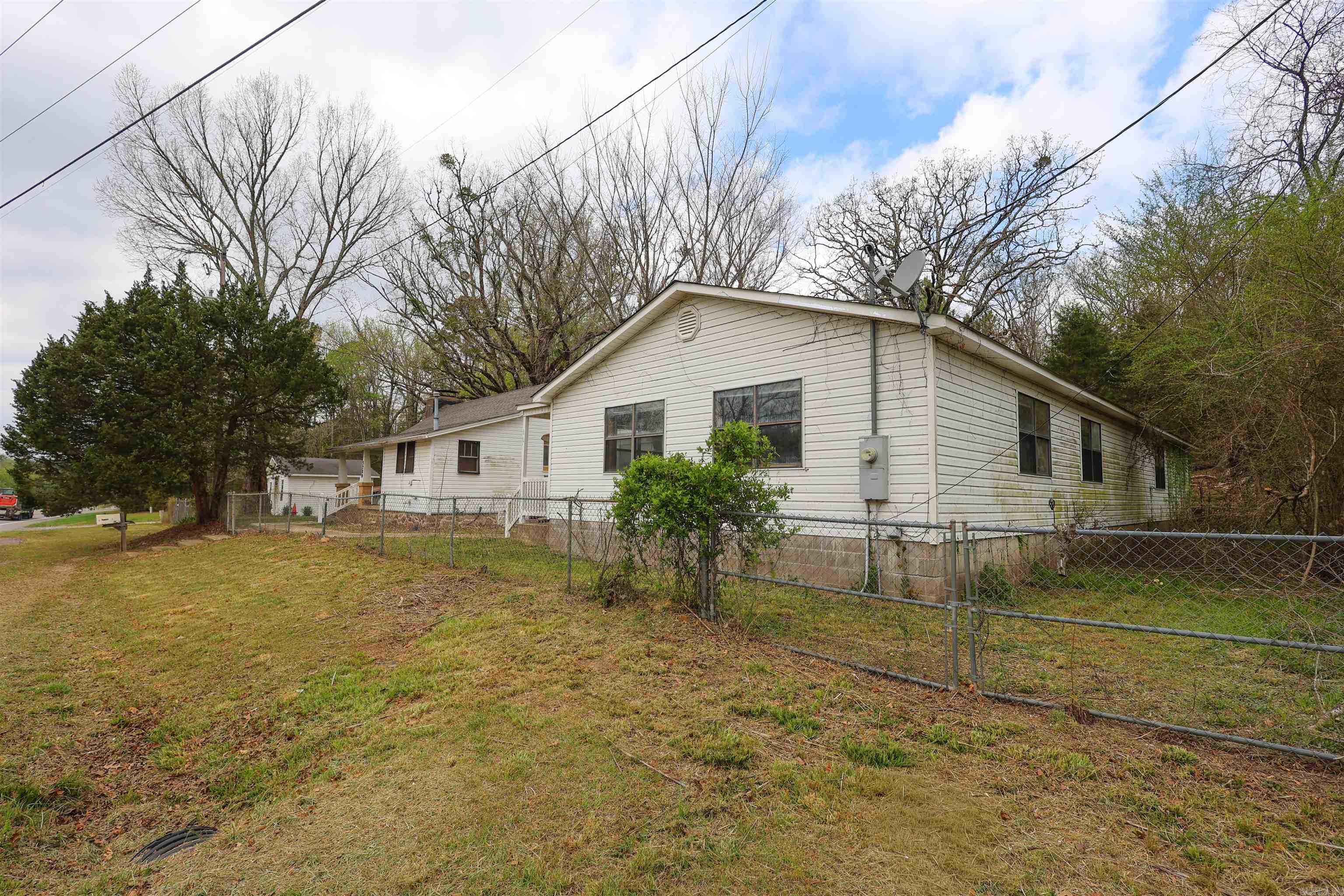 5272 & 5280 HWY 270  Mount Ida, AR