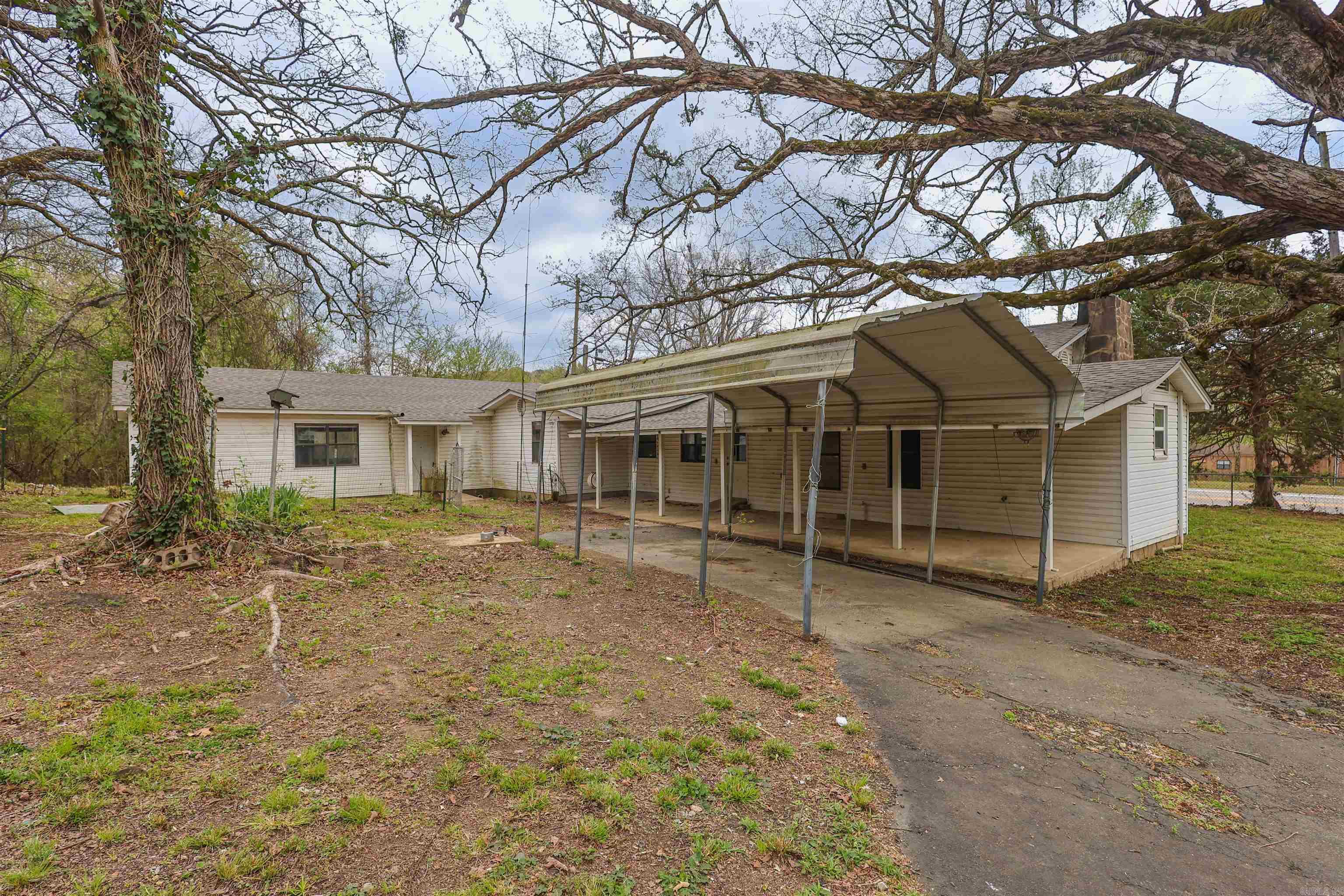 5272 & 5280 HWY 270  Mount Ida, AR