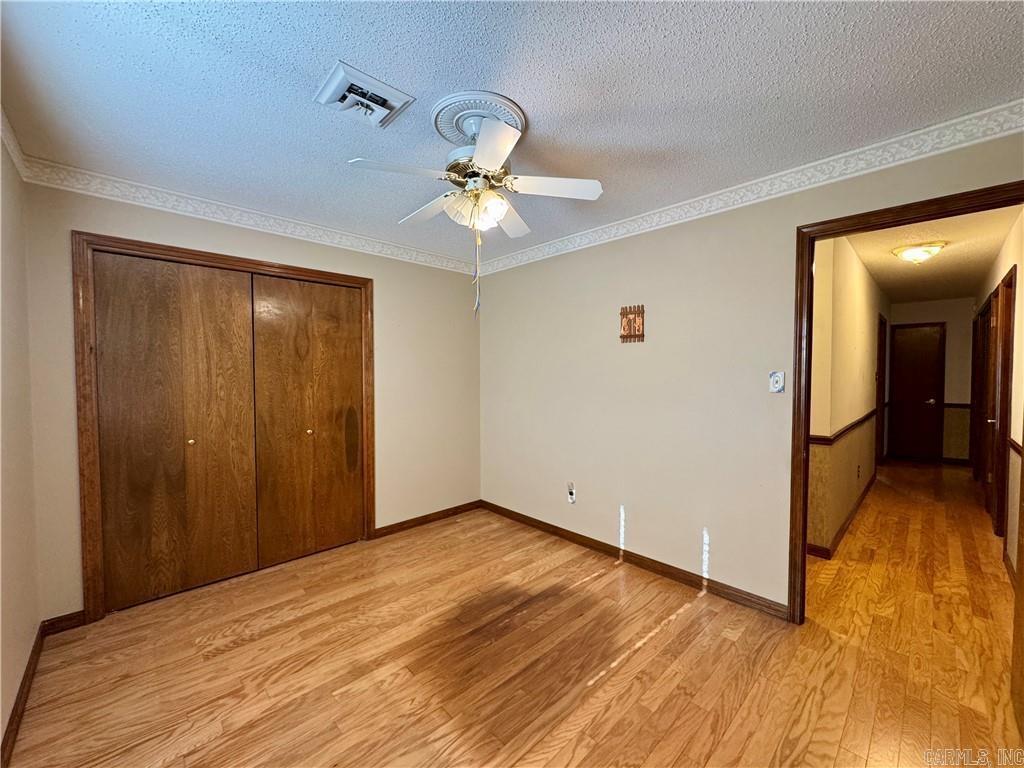 1504 Knoxville  Russellville, AR