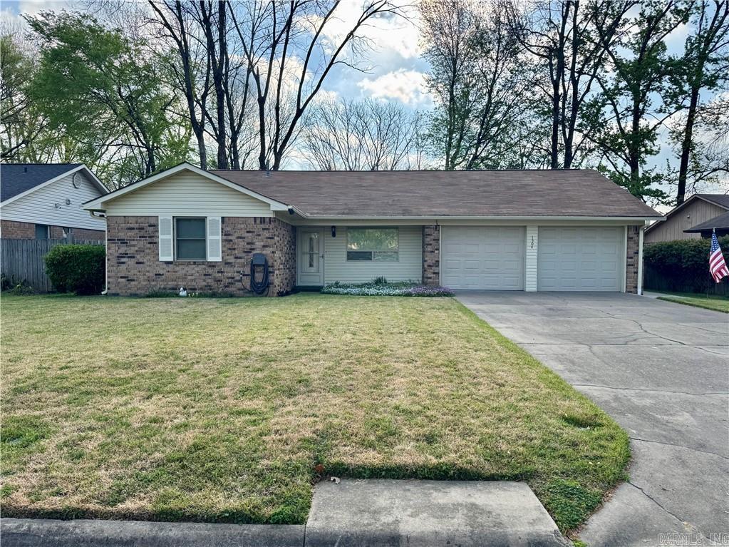 1504 Knoxville  Russellville, AR