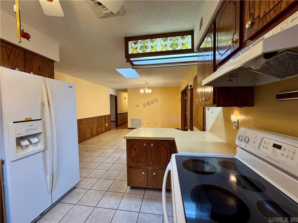 1504 Knoxville  Russellville, AR