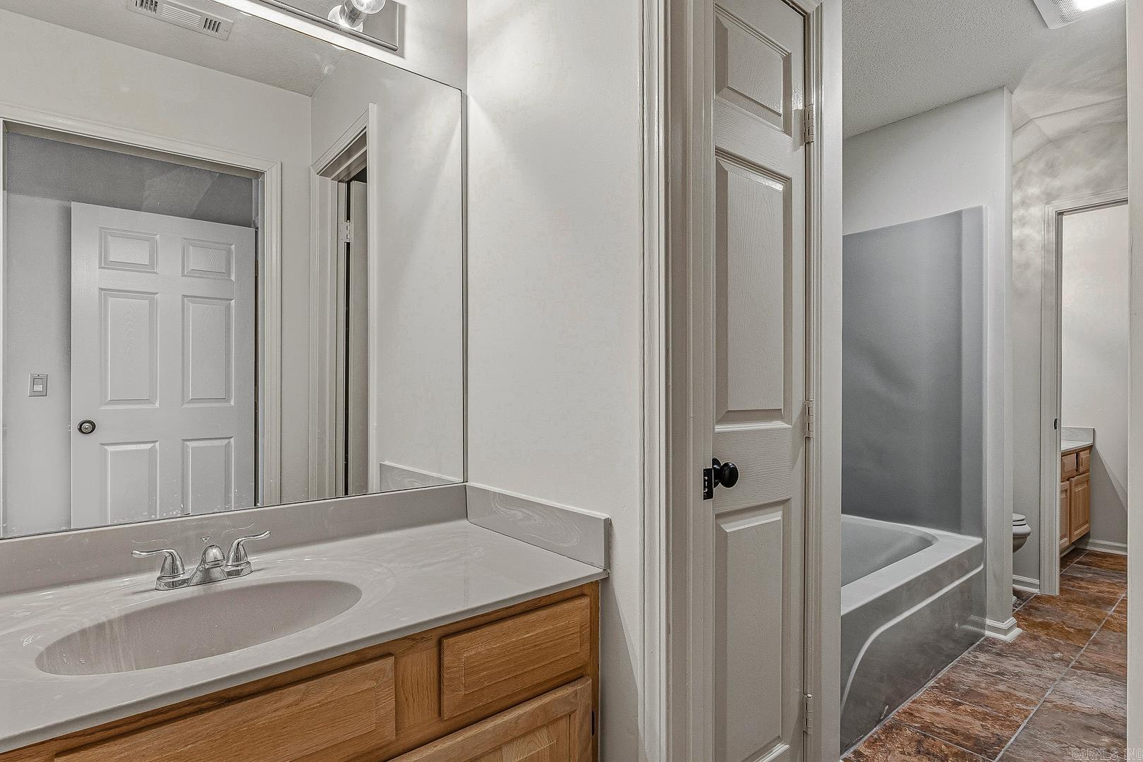 1611 Roleson  Jonesboro, AR