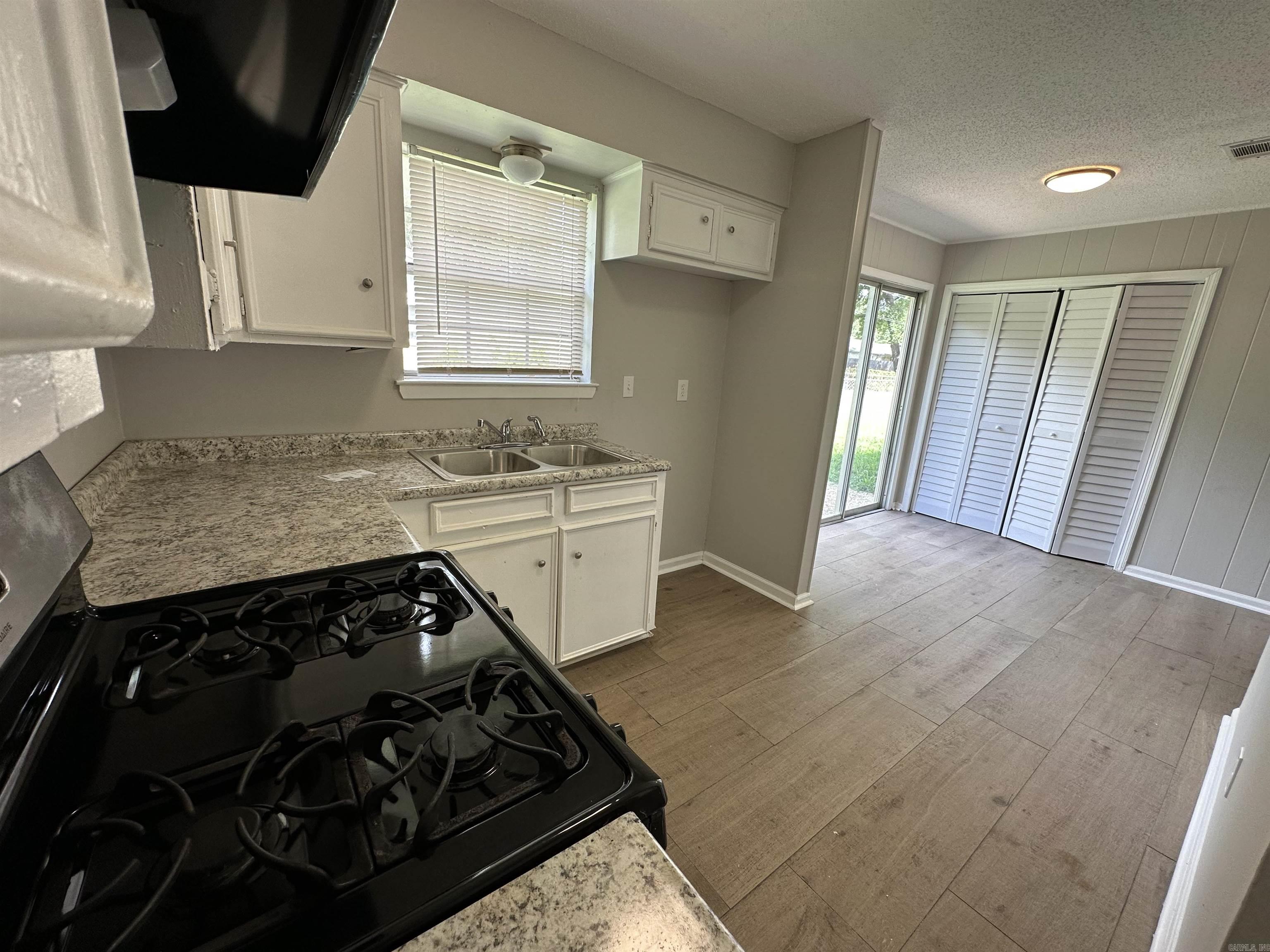 9220 Ricky  Little Rock, AR