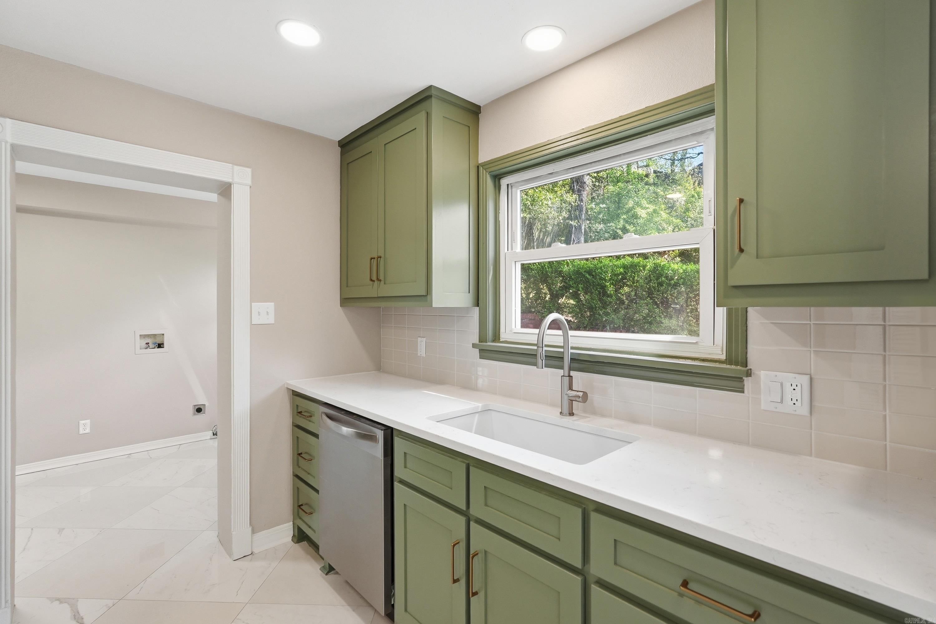 1 Van Lee  Little Rock, AR