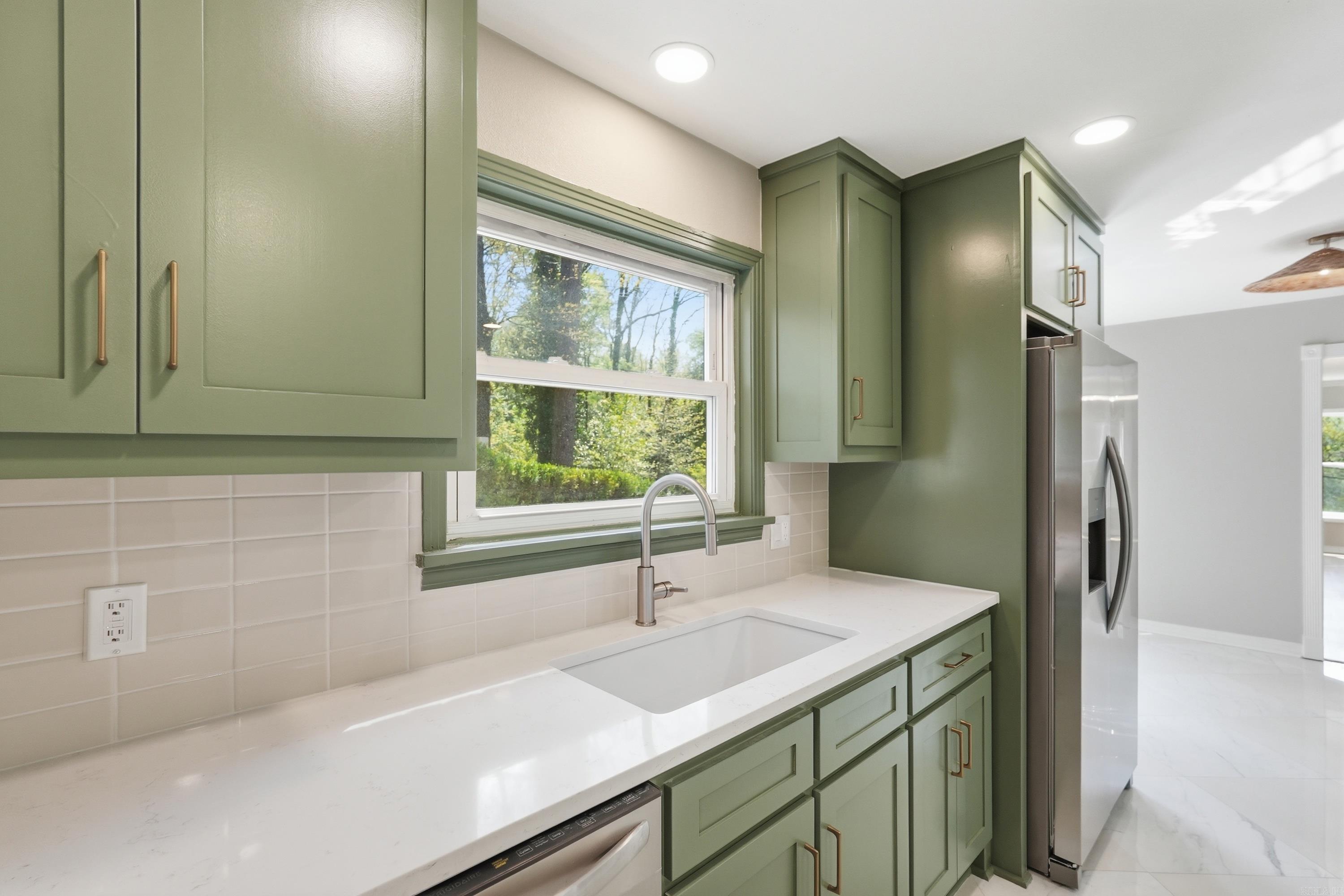 1 Van Lee  Little Rock, AR