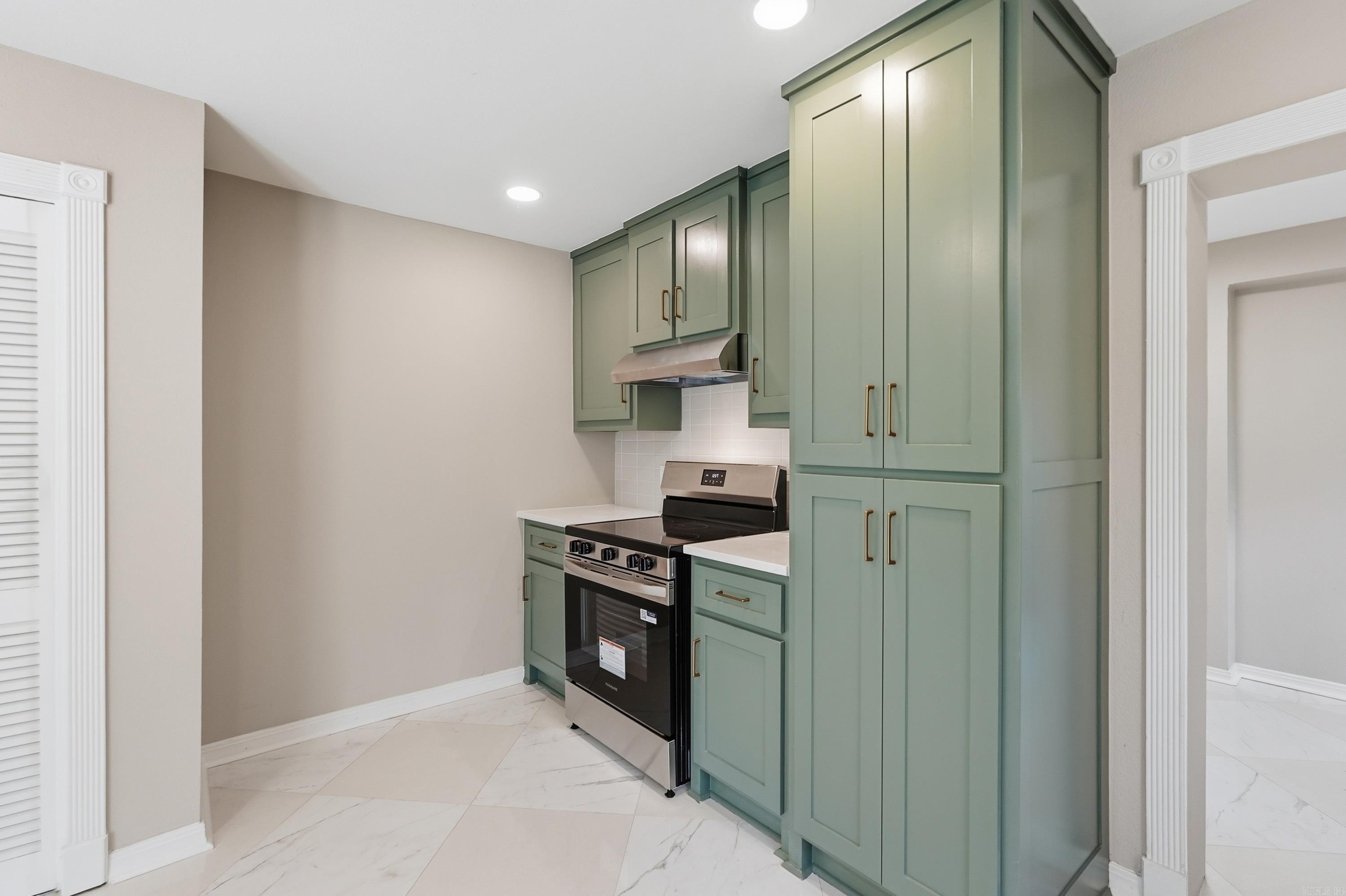 1 Van Lee  Little Rock, AR