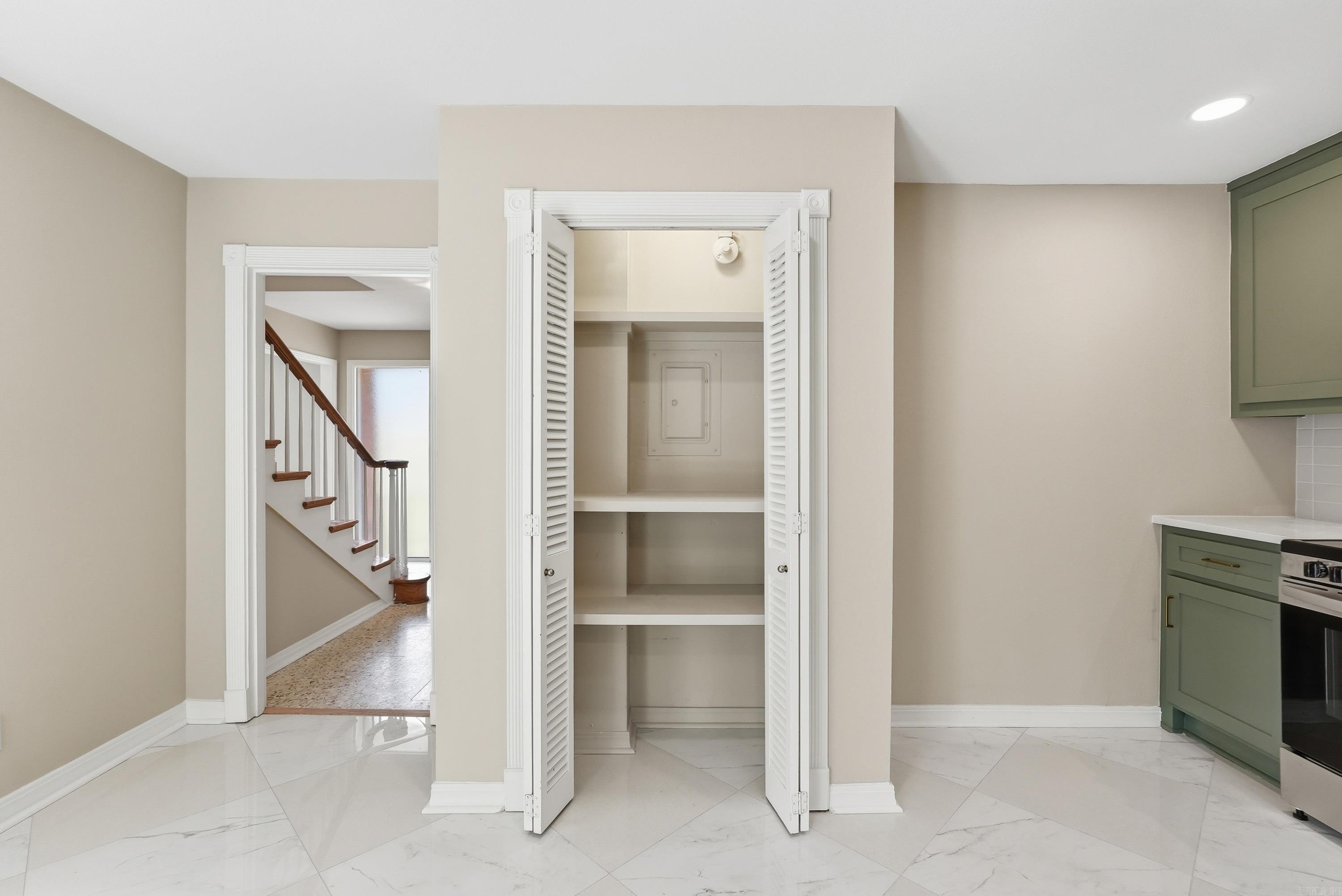 1 Van Lee  Little Rock, AR