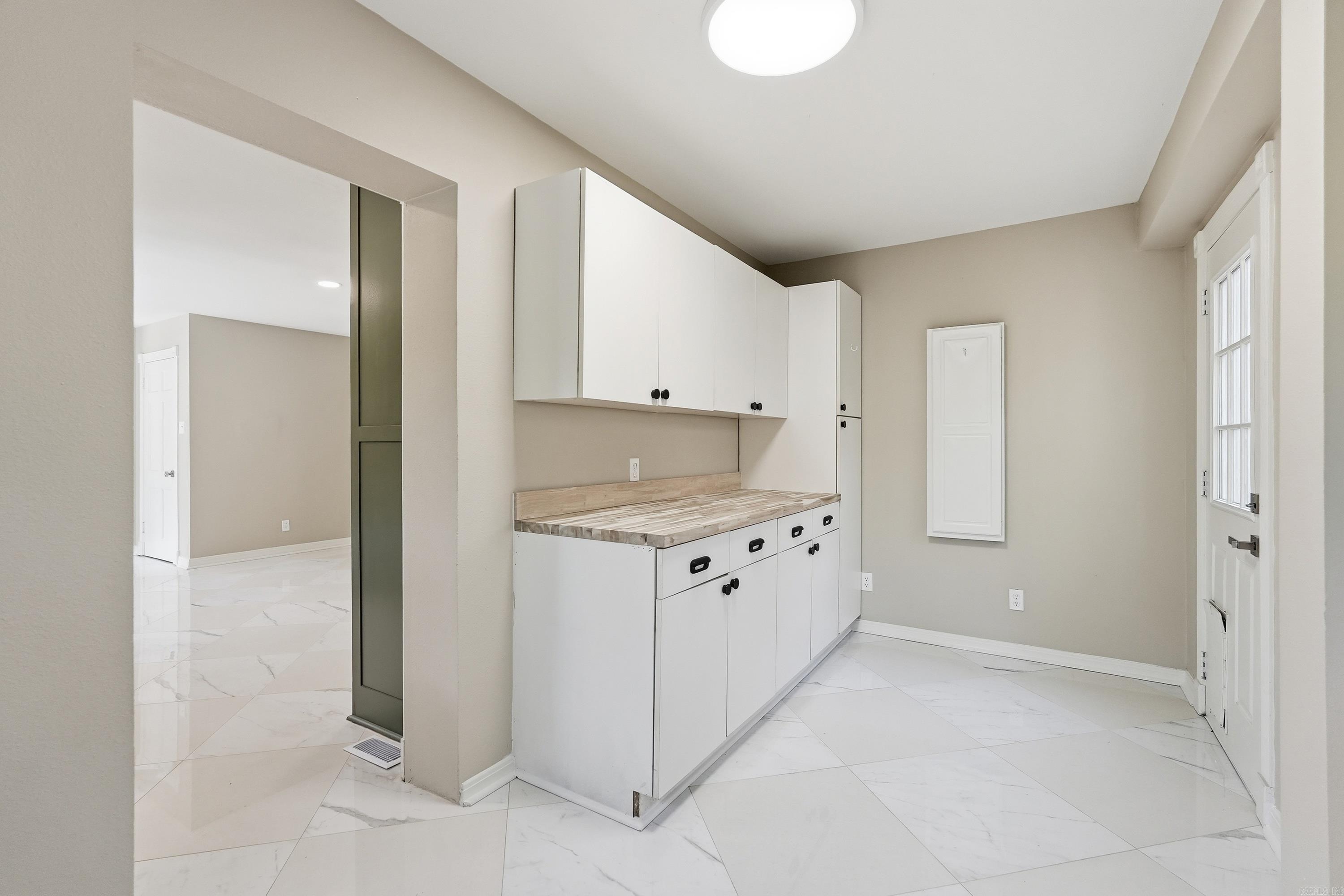 1 Van Lee  Little Rock, AR