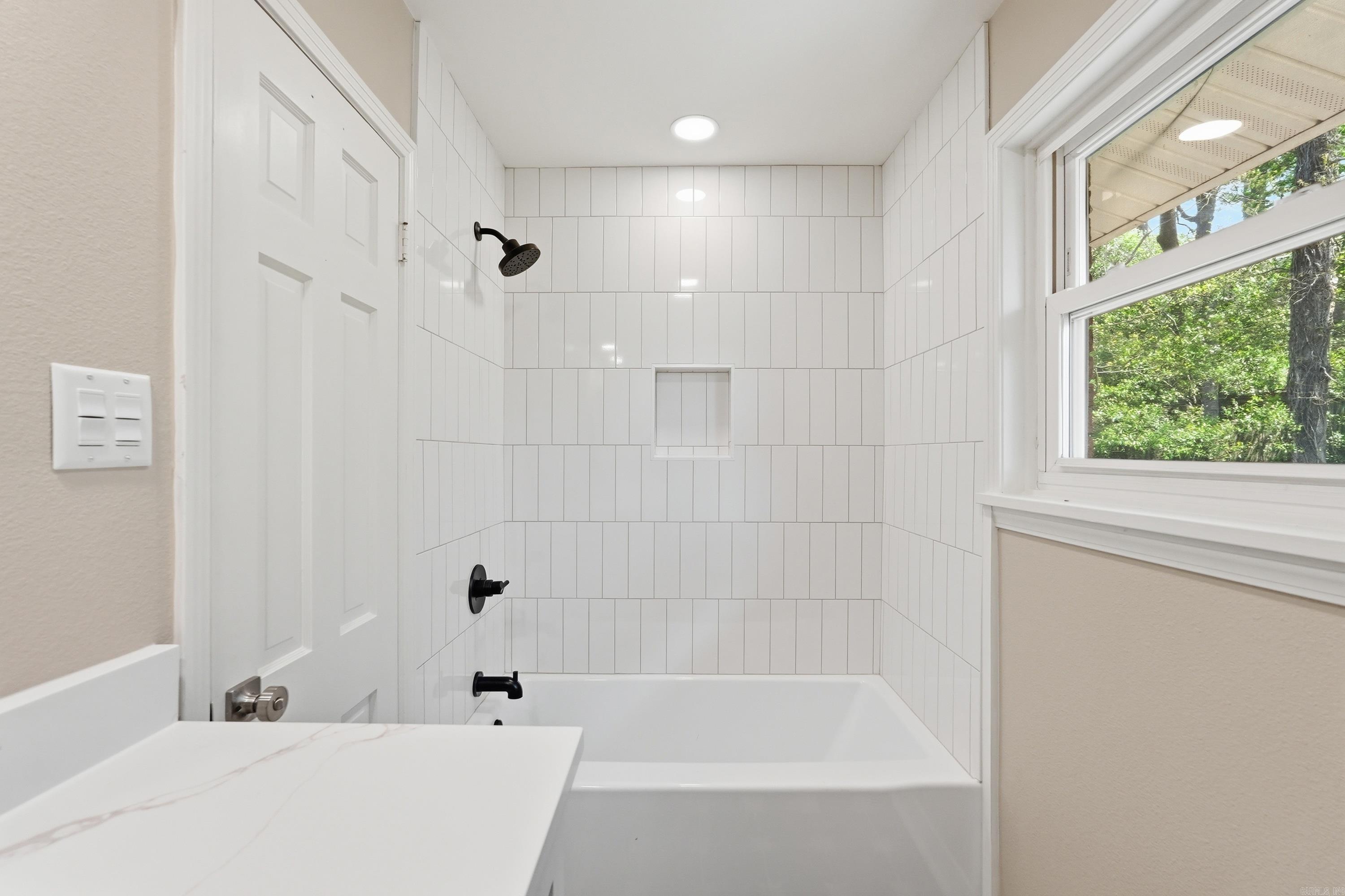 1 Van Lee  Little Rock, AR