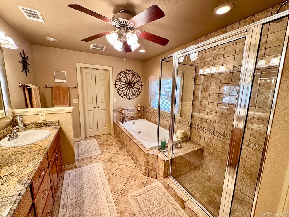 135 Wilshire Drive Fairfield Bay, AR 72088