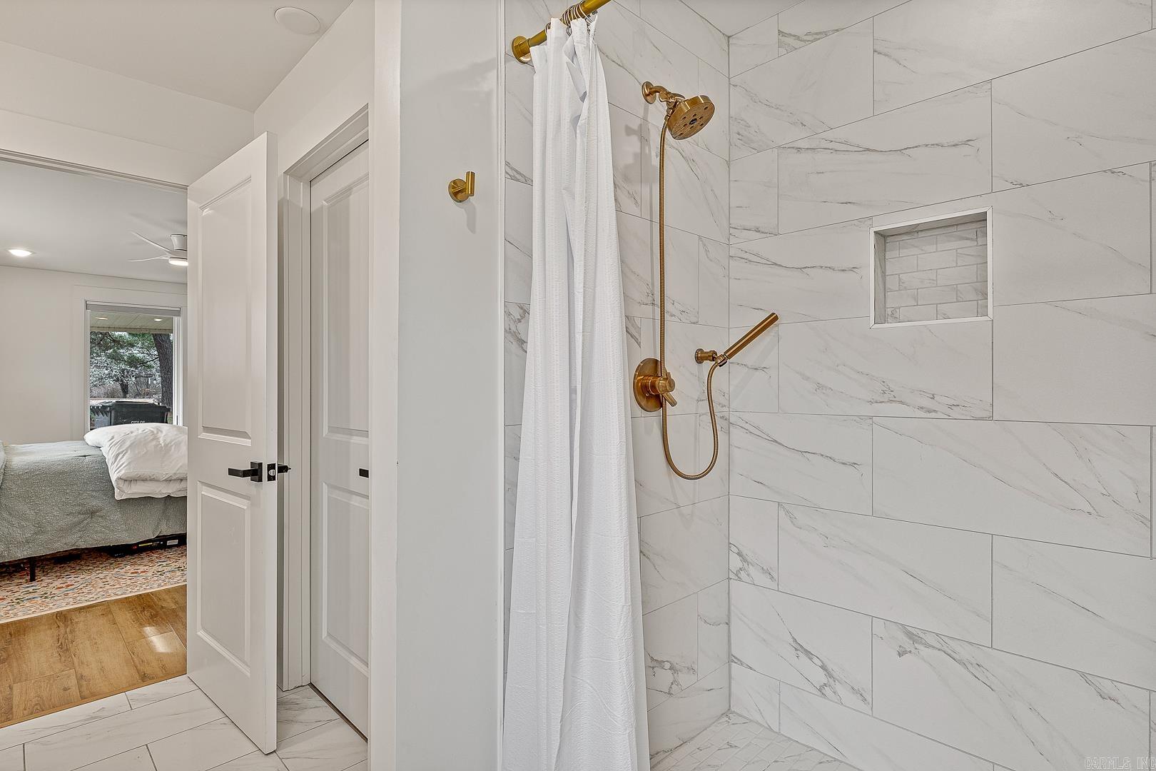 2813 Martinbrook  Jonesboro, AR