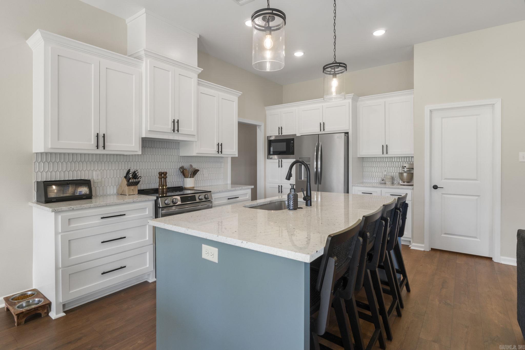 13701 Smarty Jones  Scott, AR