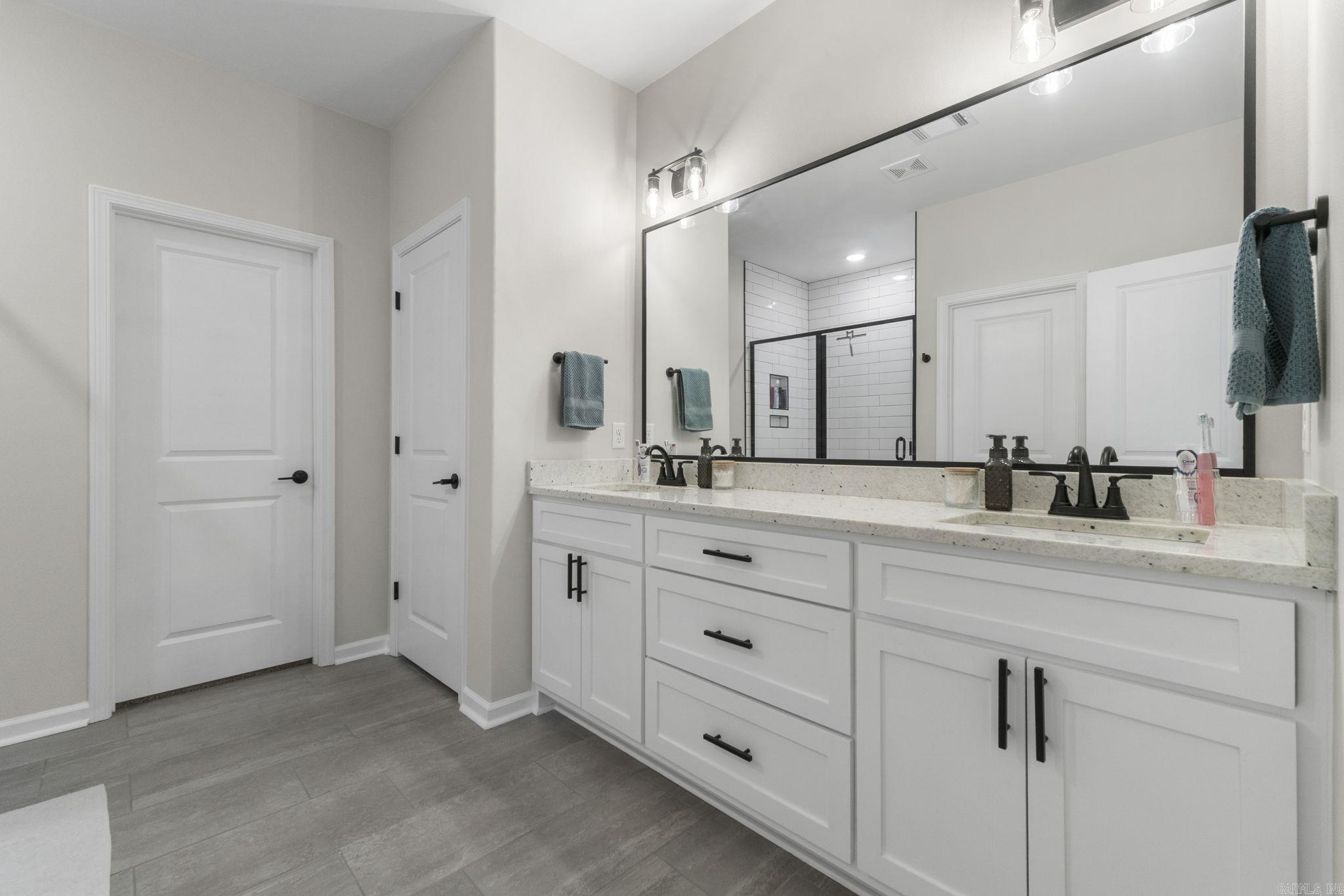 13701 Smarty Jones  Scott, AR