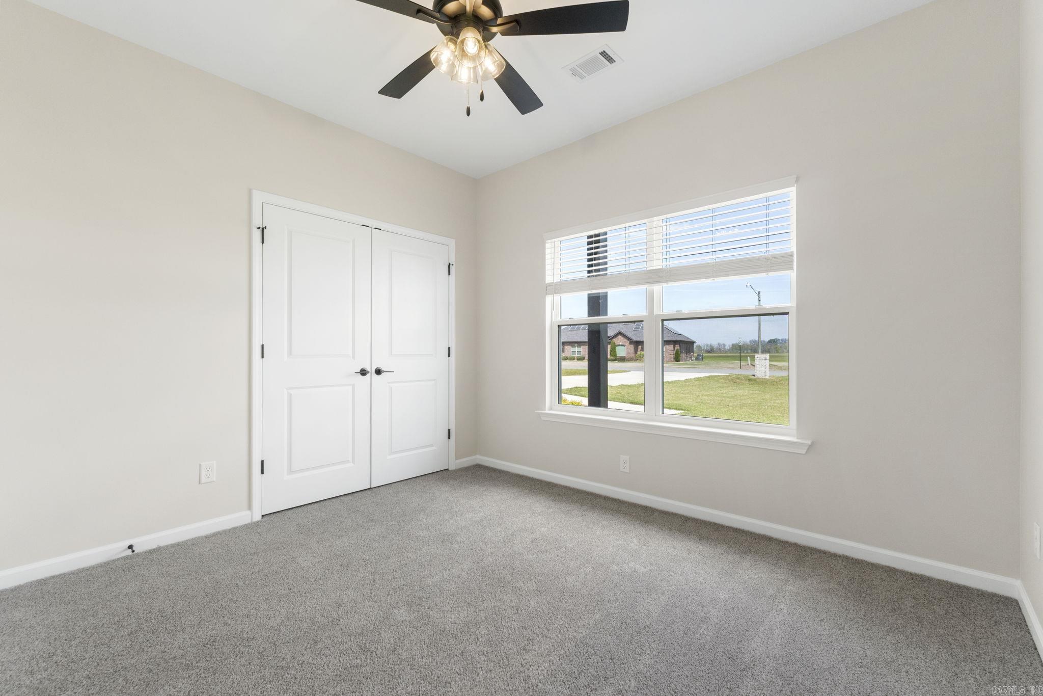 13701 Smarty Jones  Scott, AR