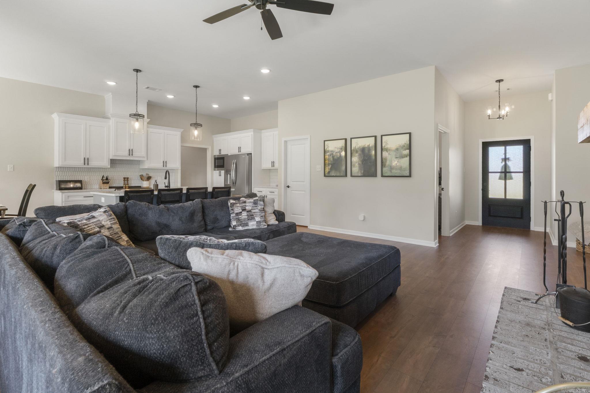 13701 Smarty Jones  Scott, AR