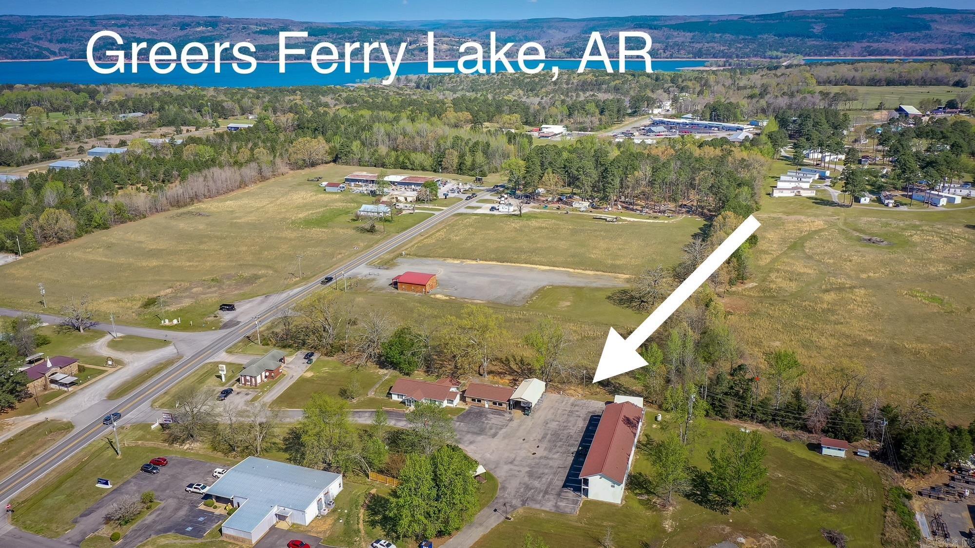 8546 Edgemont Rd.  Greers Ferry, AR