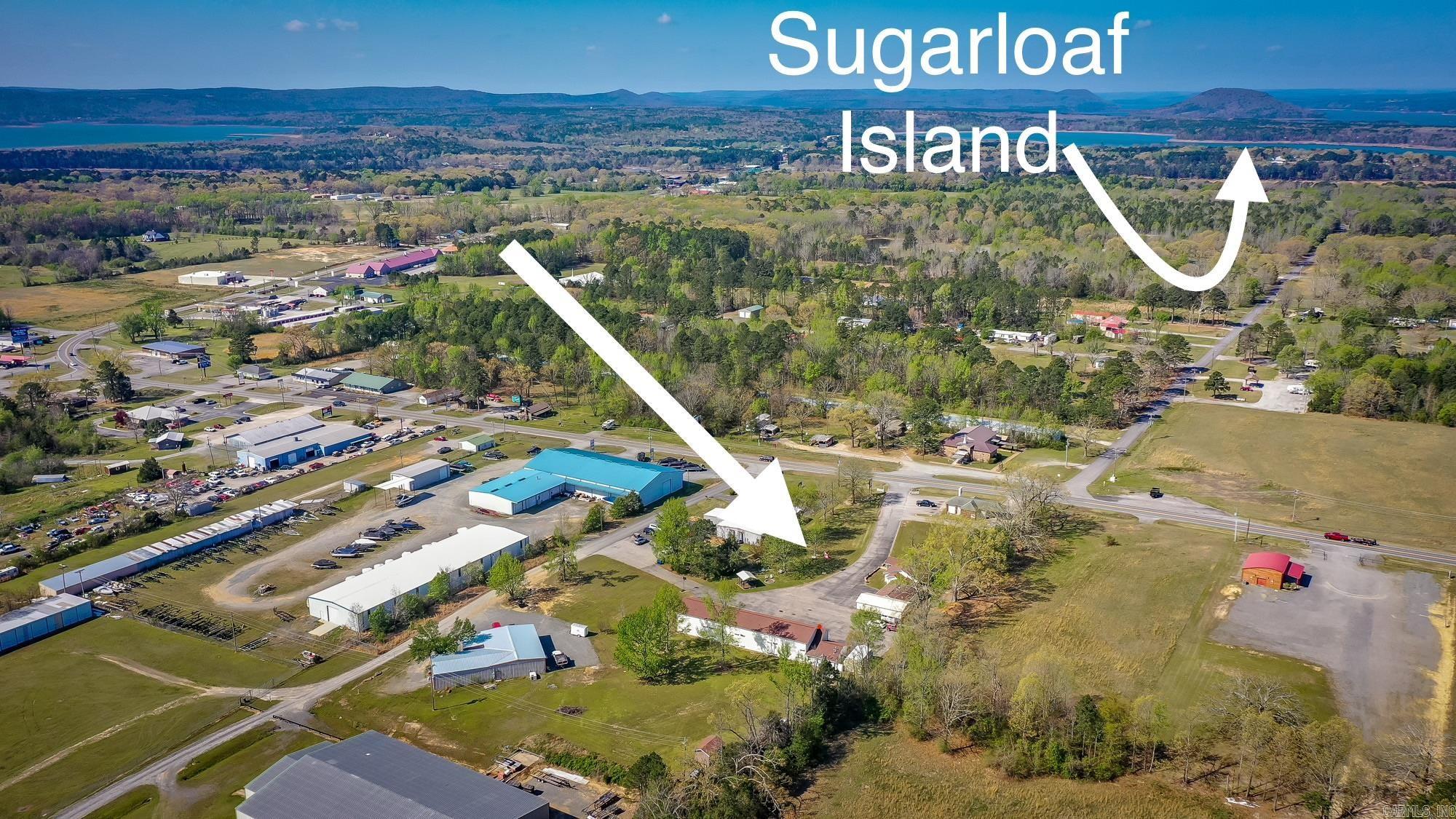 8546 Edgemont Rd.  Greers Ferry, AR