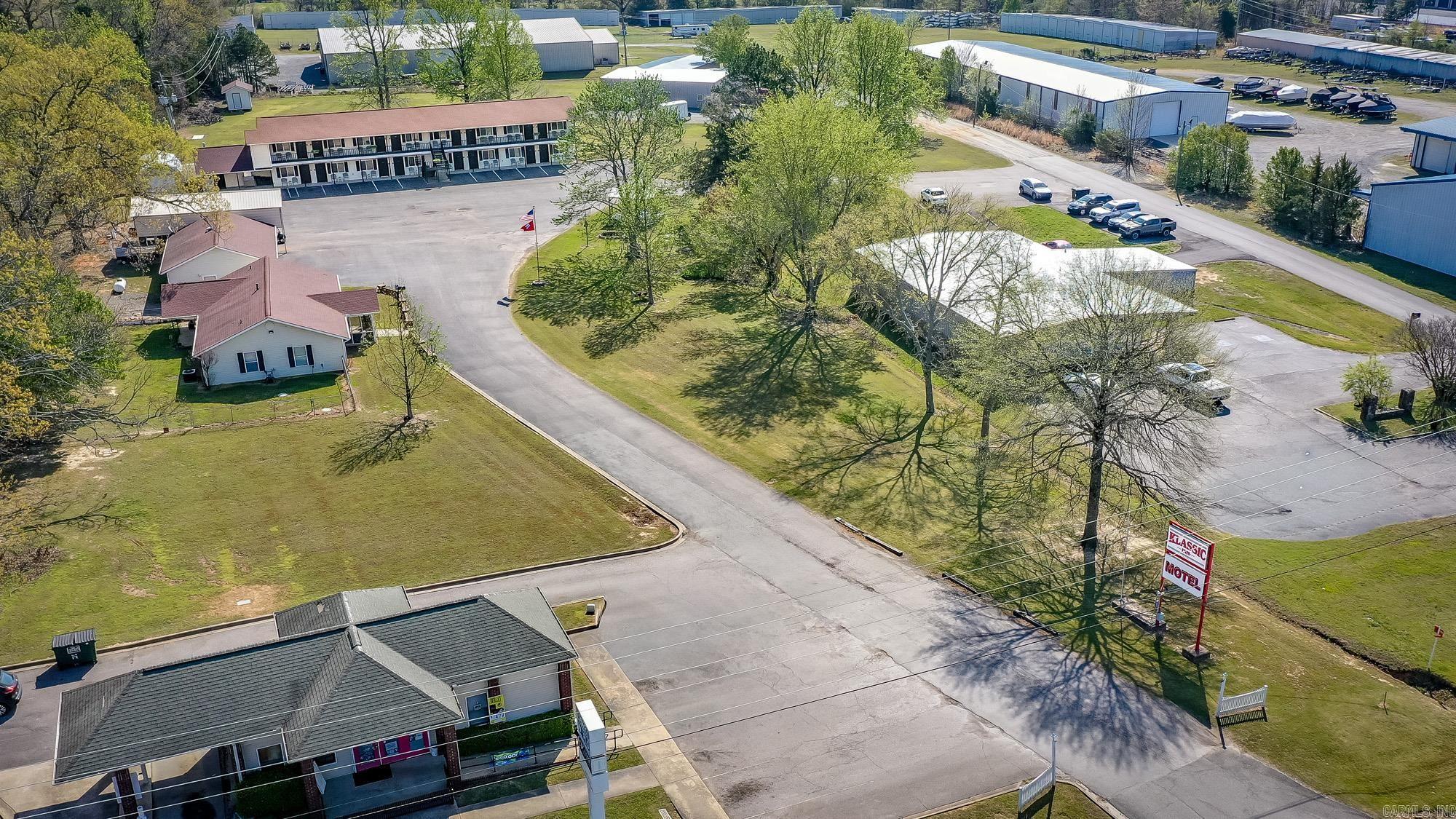 8546 Edgemont Rd.  Greers Ferry, AR