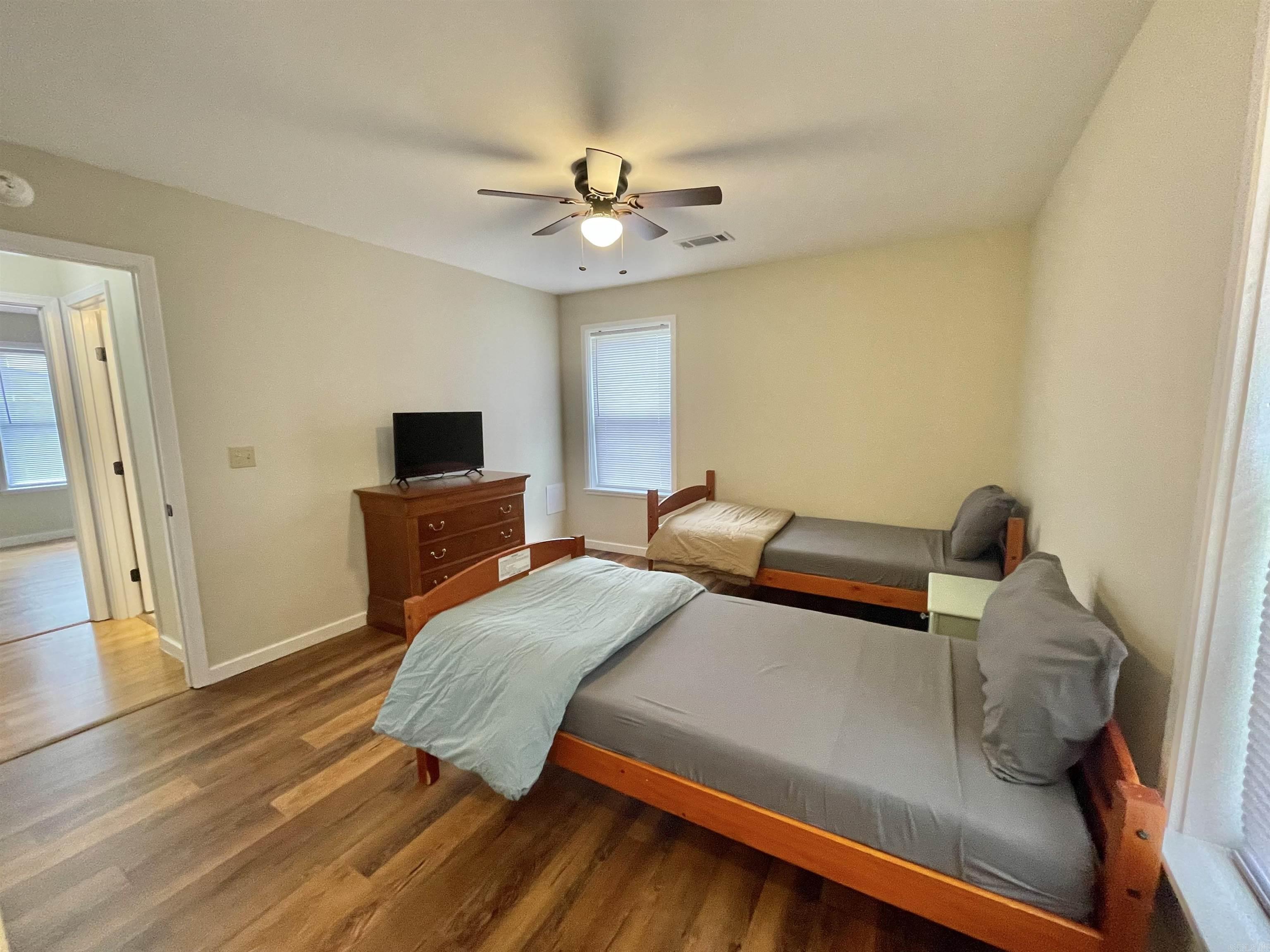 8546 Edgemont Rd.  Greers Ferry, AR