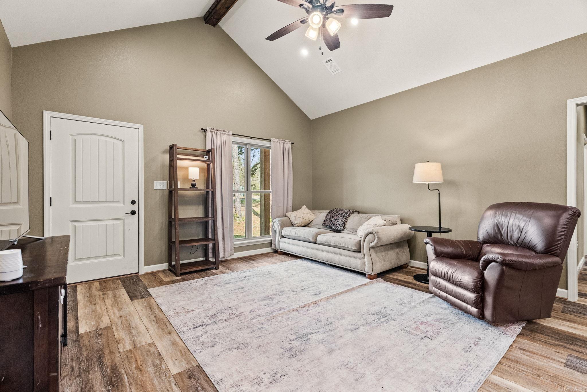 16 Trina  Greenbrier, AR