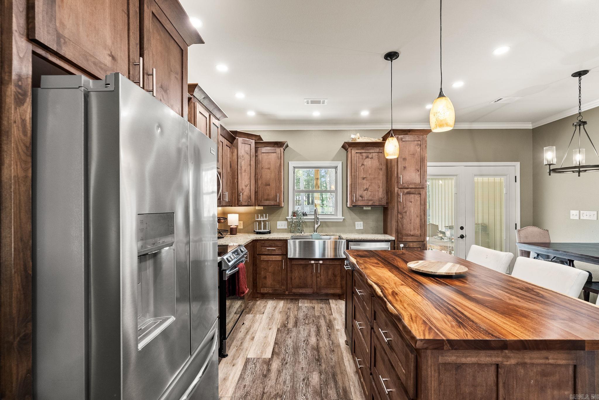 16 Trina  Greenbrier, AR