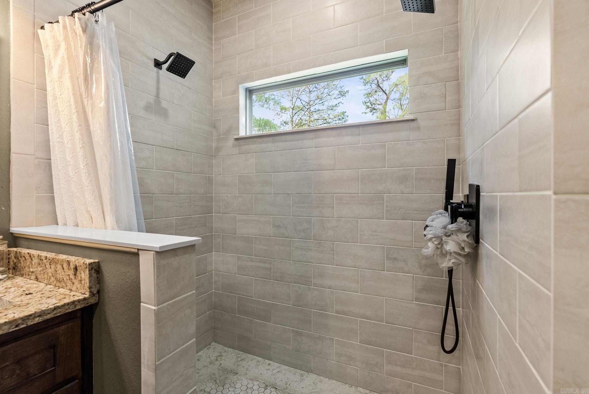 16 Trina  Greenbrier, AR