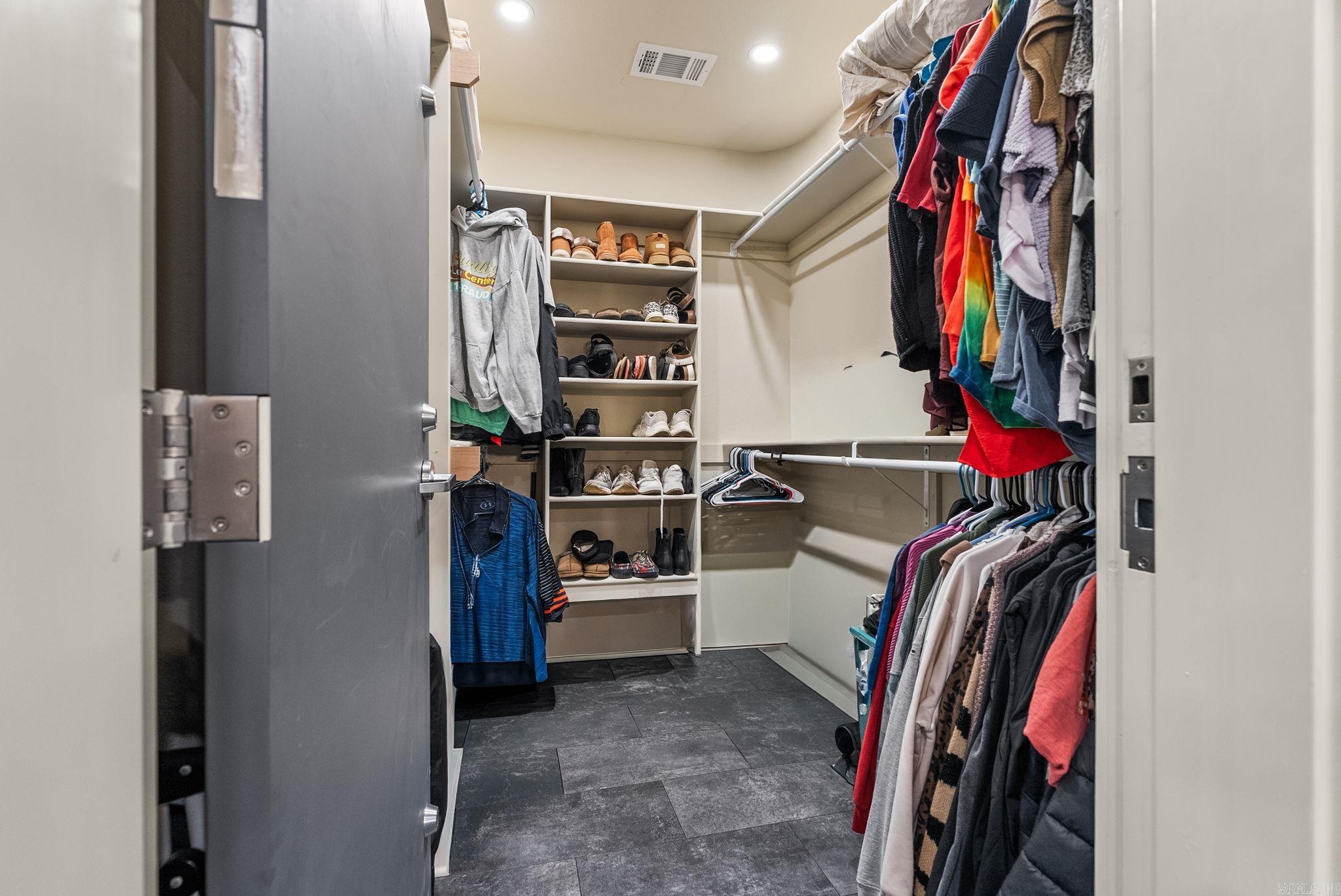 16 Trina  Greenbrier, AR