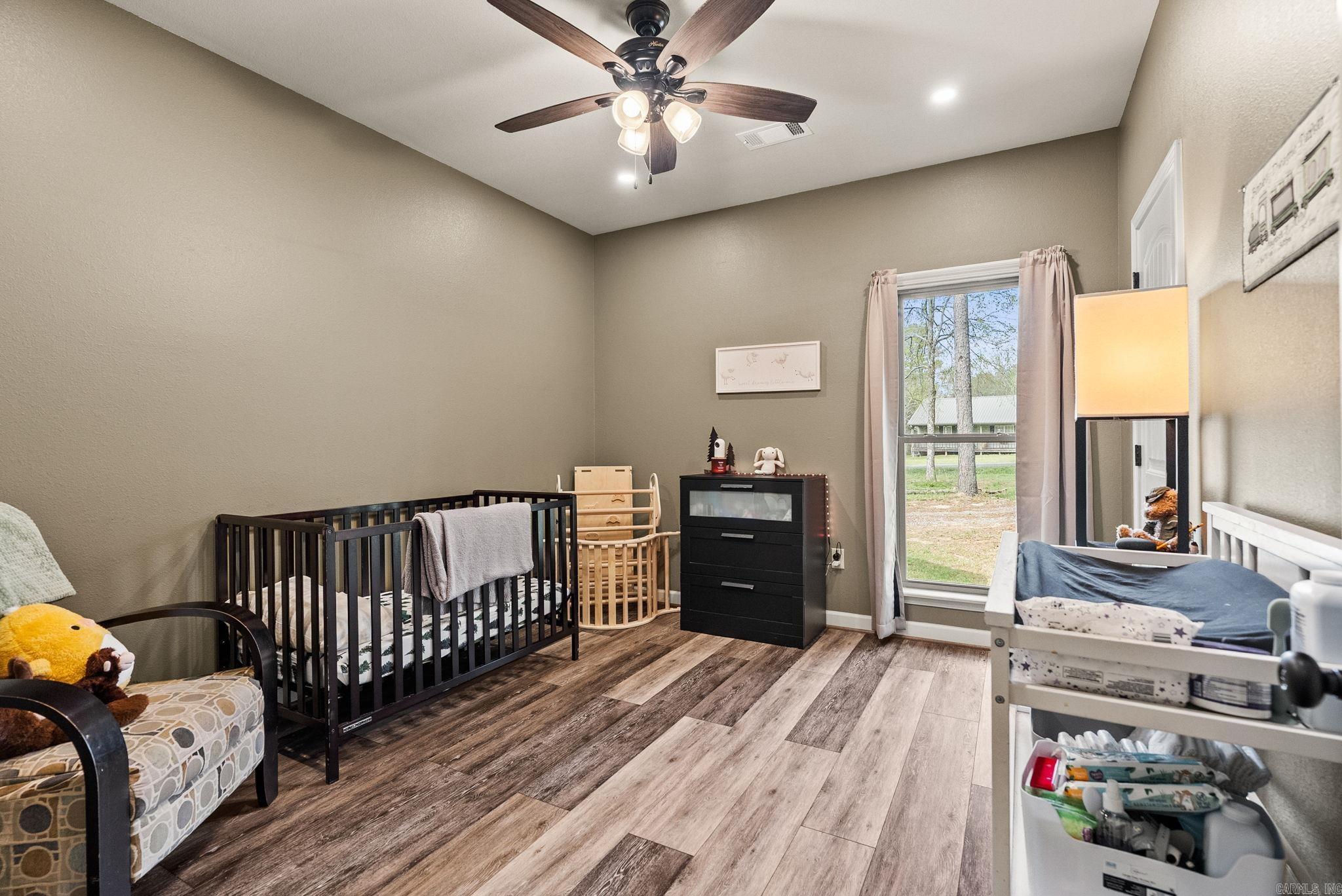 16 Trina  Greenbrier, AR