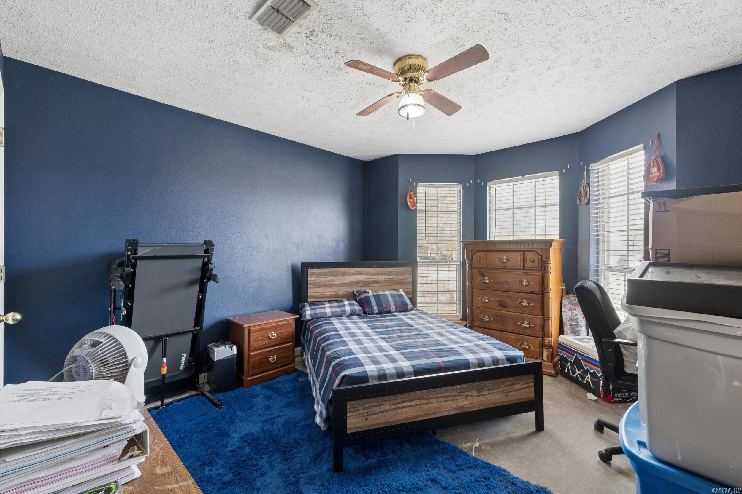 6 ROSS Dr.  Vilonia, AR