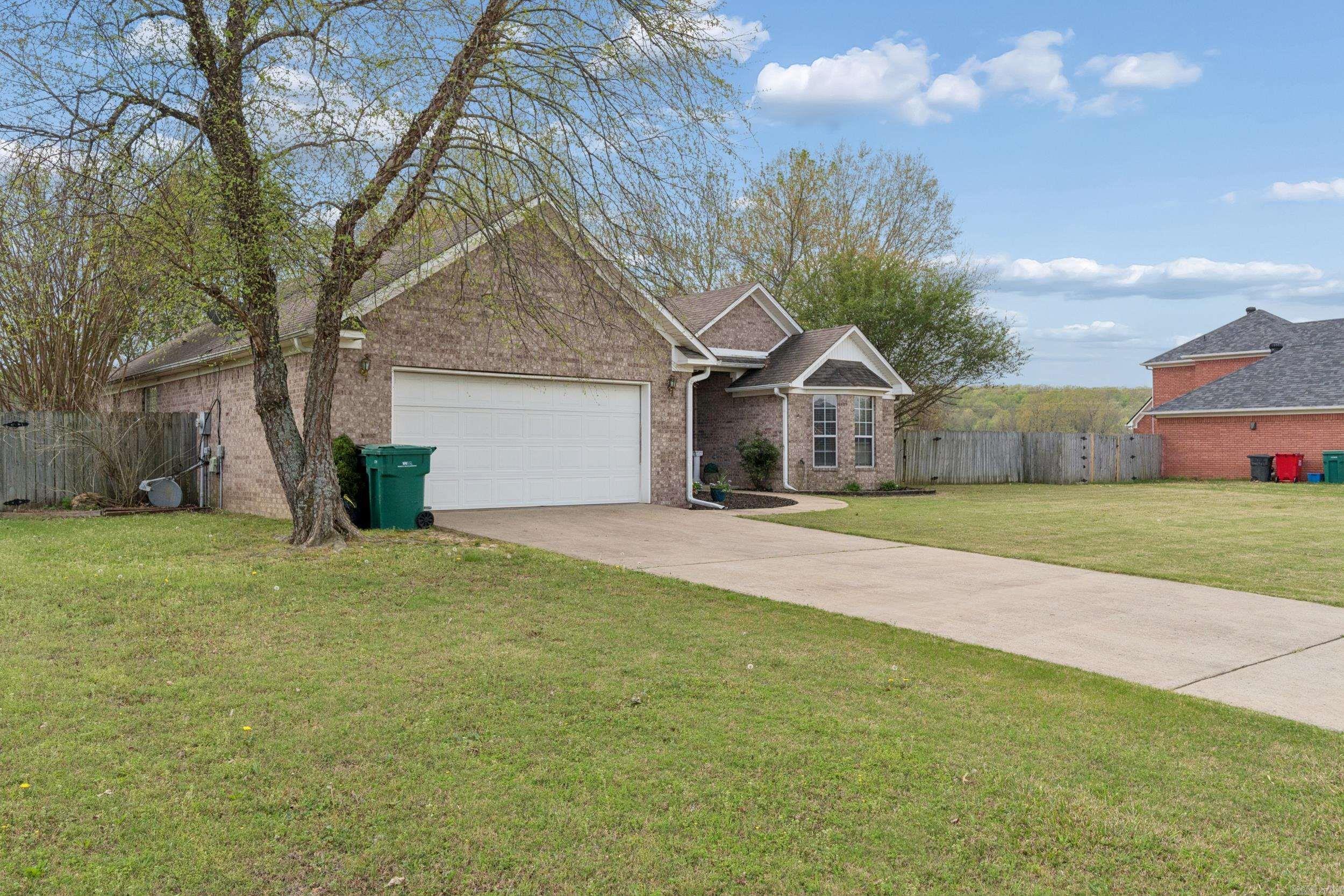 6 ROSS Dr.  Vilonia, AR