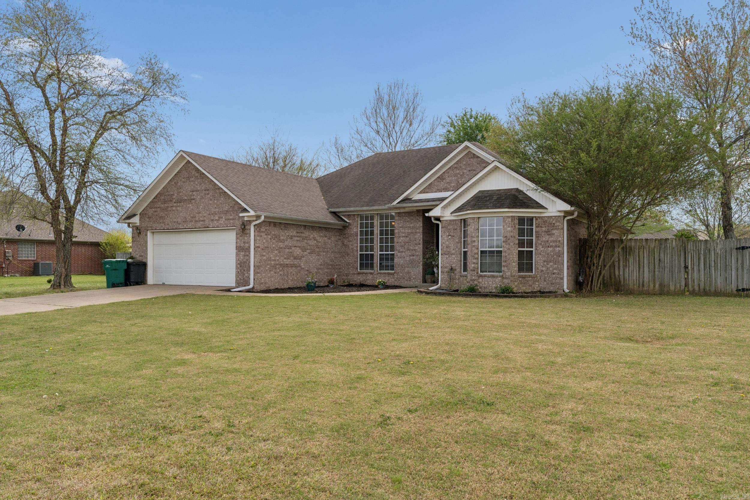 6 ROSS Dr.  Vilonia, AR