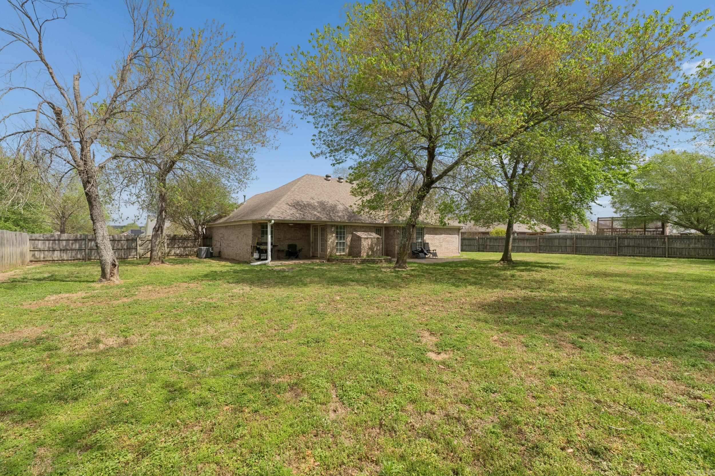 6 ROSS Dr.  Vilonia, AR