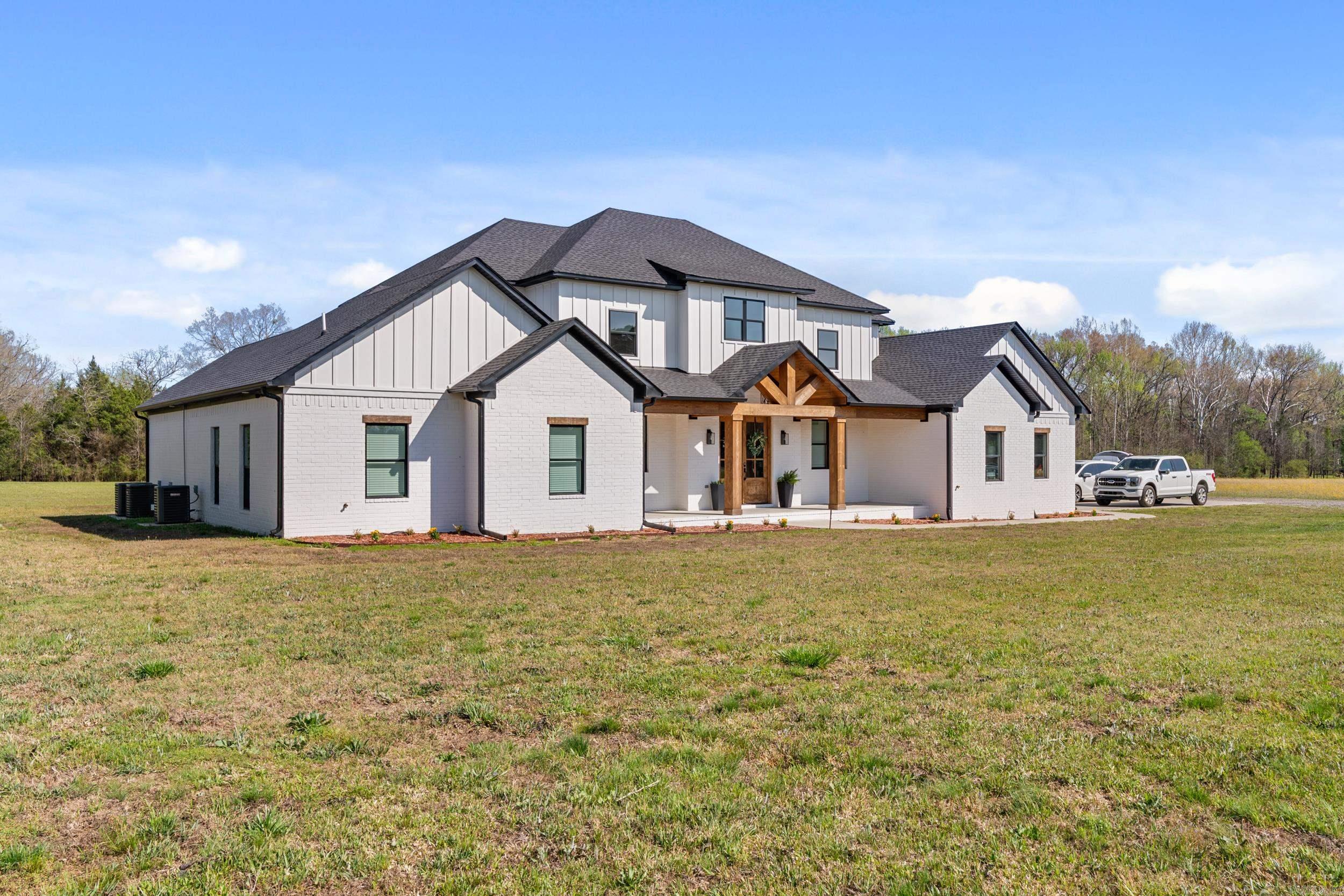 125 Louis Rose  Conway, AR