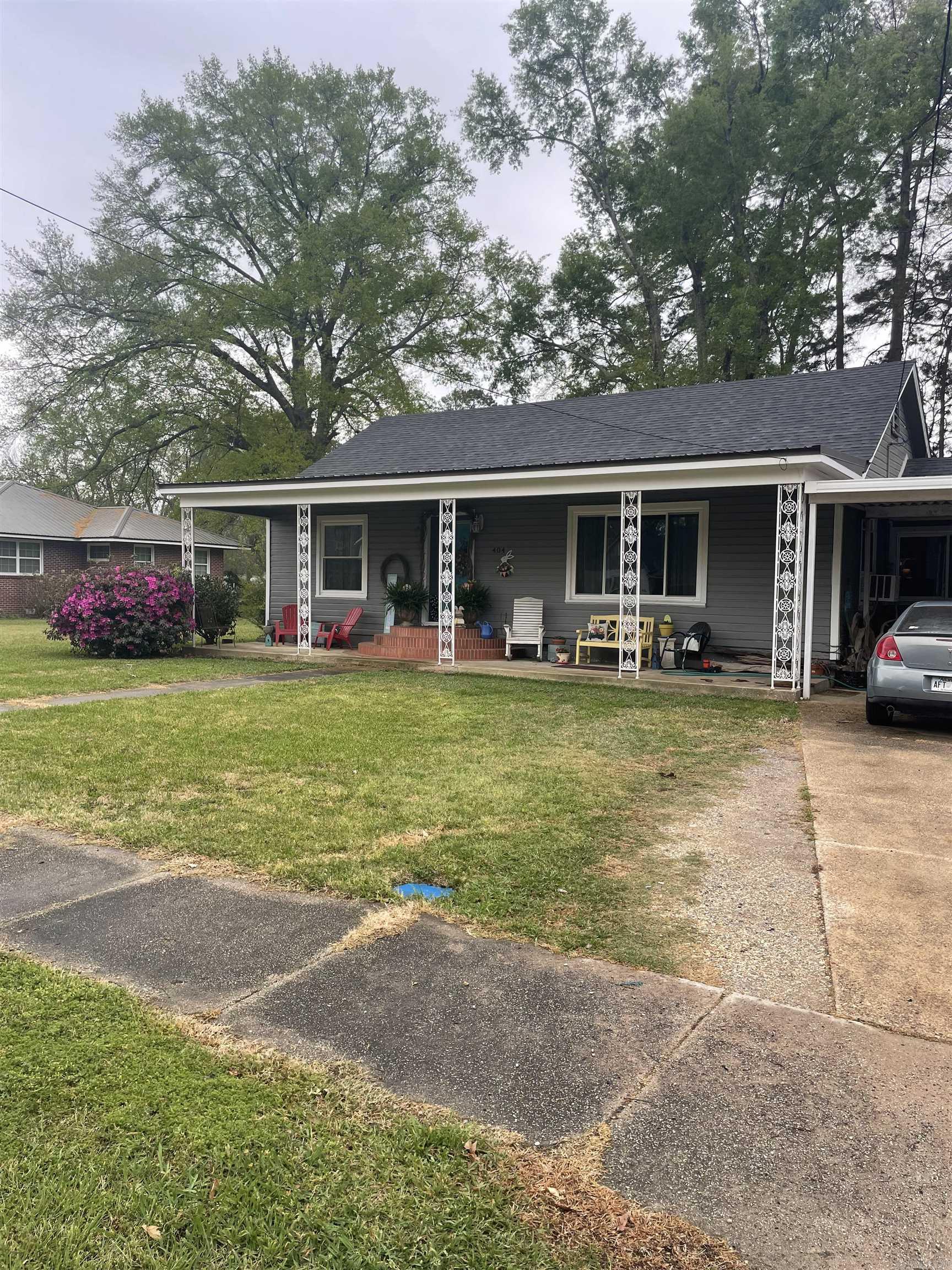 404 E Cedar  Warren, AR