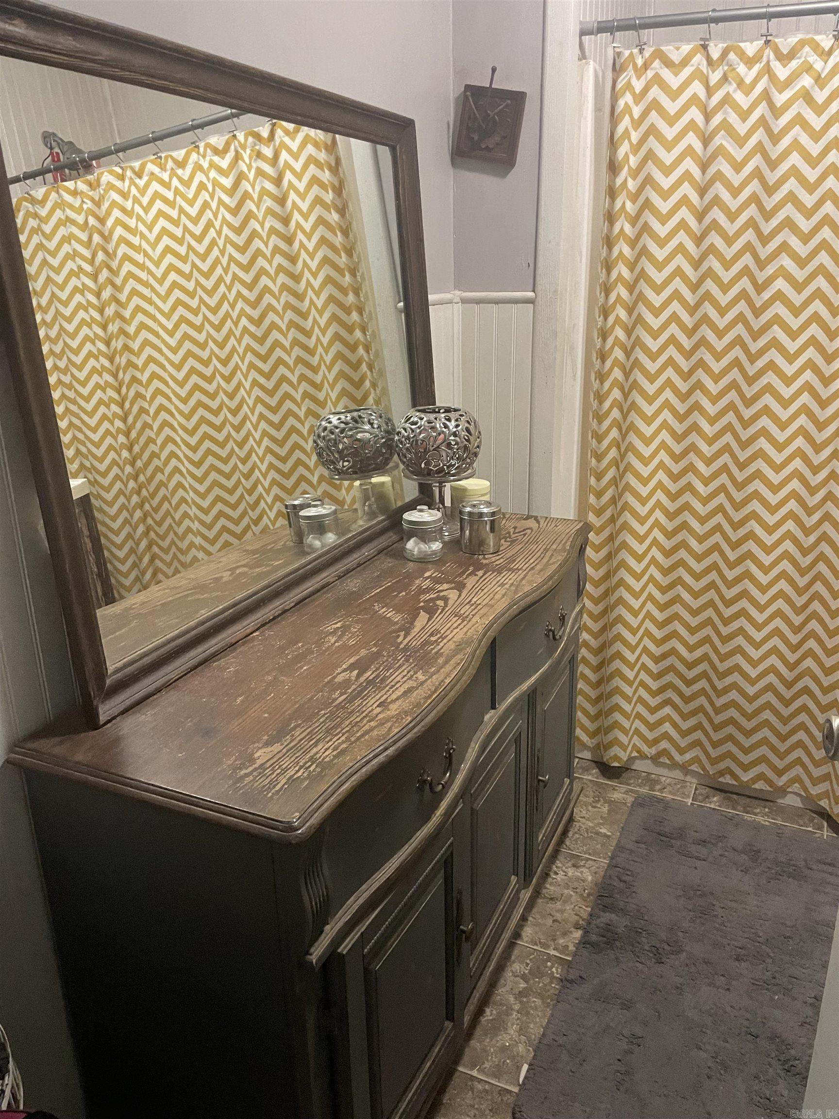 404 E Cedar  Warren, AR