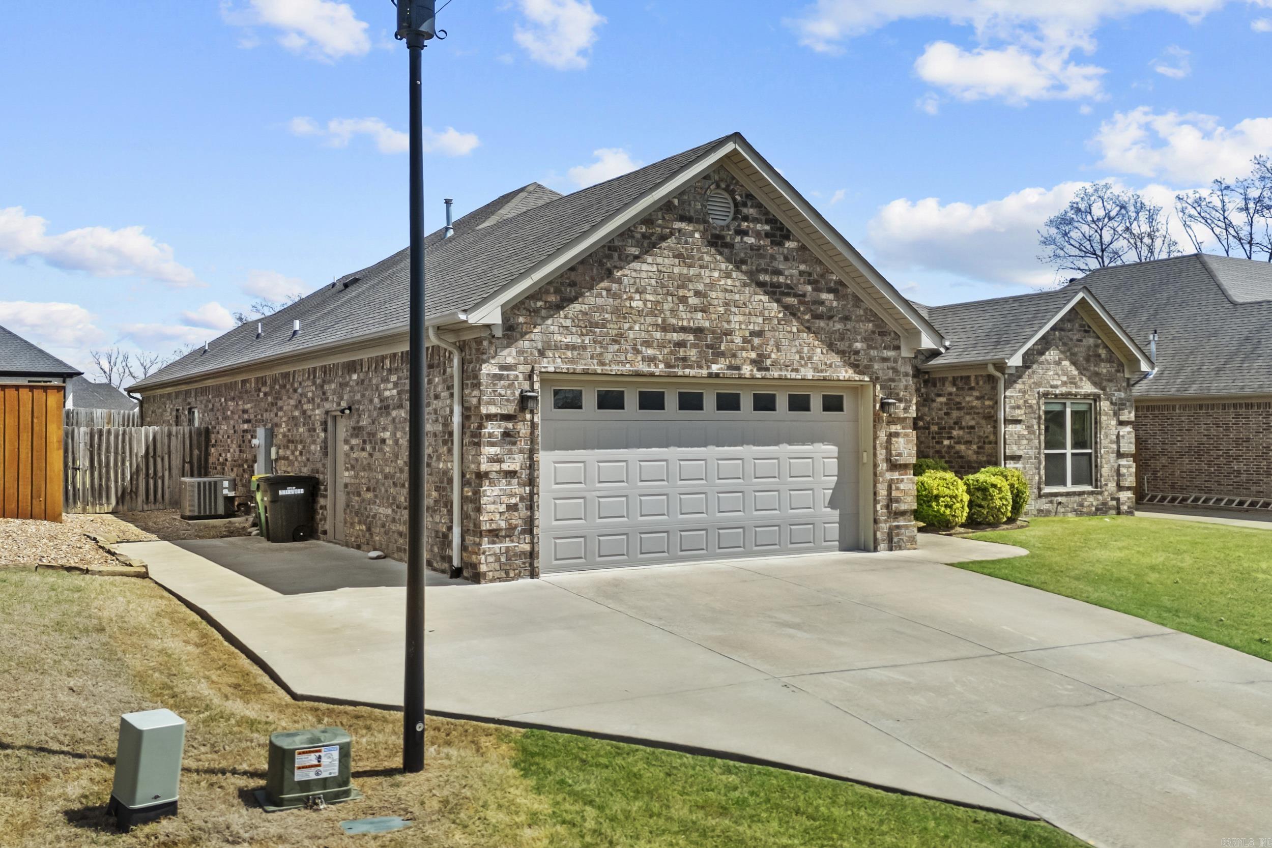 9508 Oak Forest  Sherwood, AR