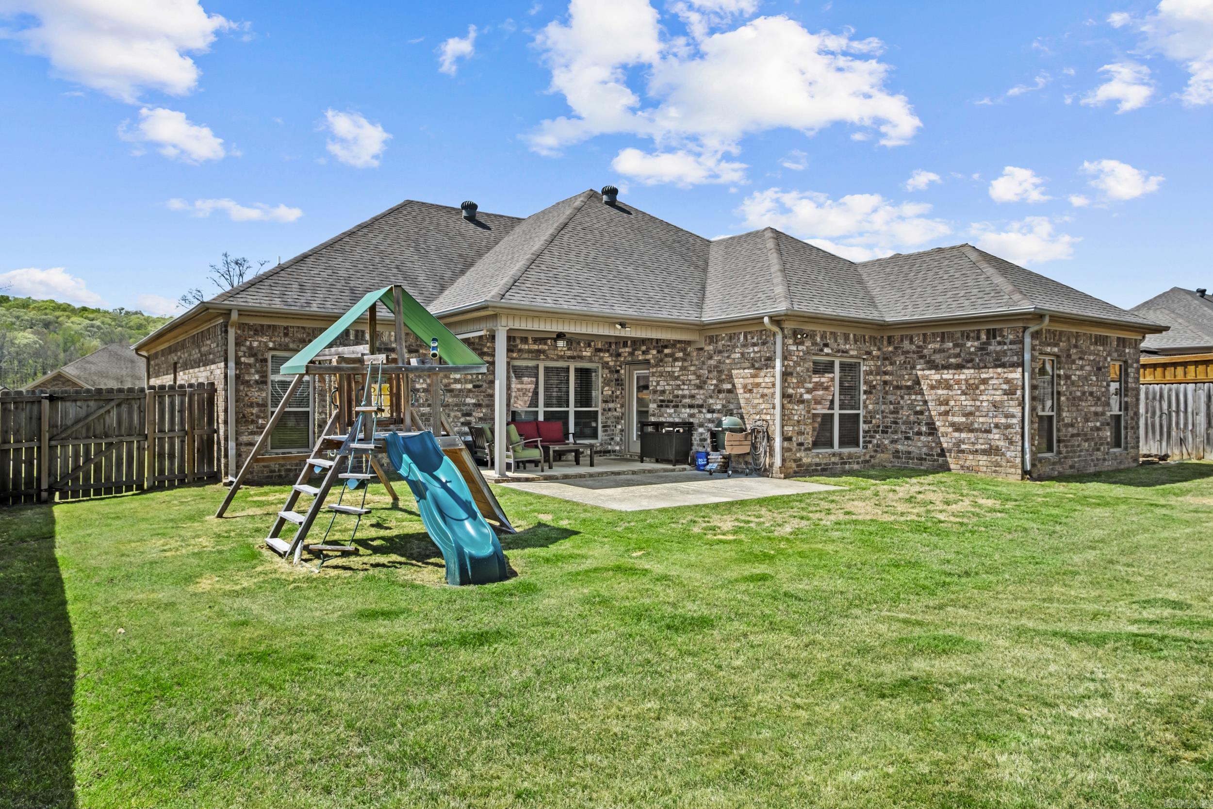 9508 Oak Forest  Sherwood, AR