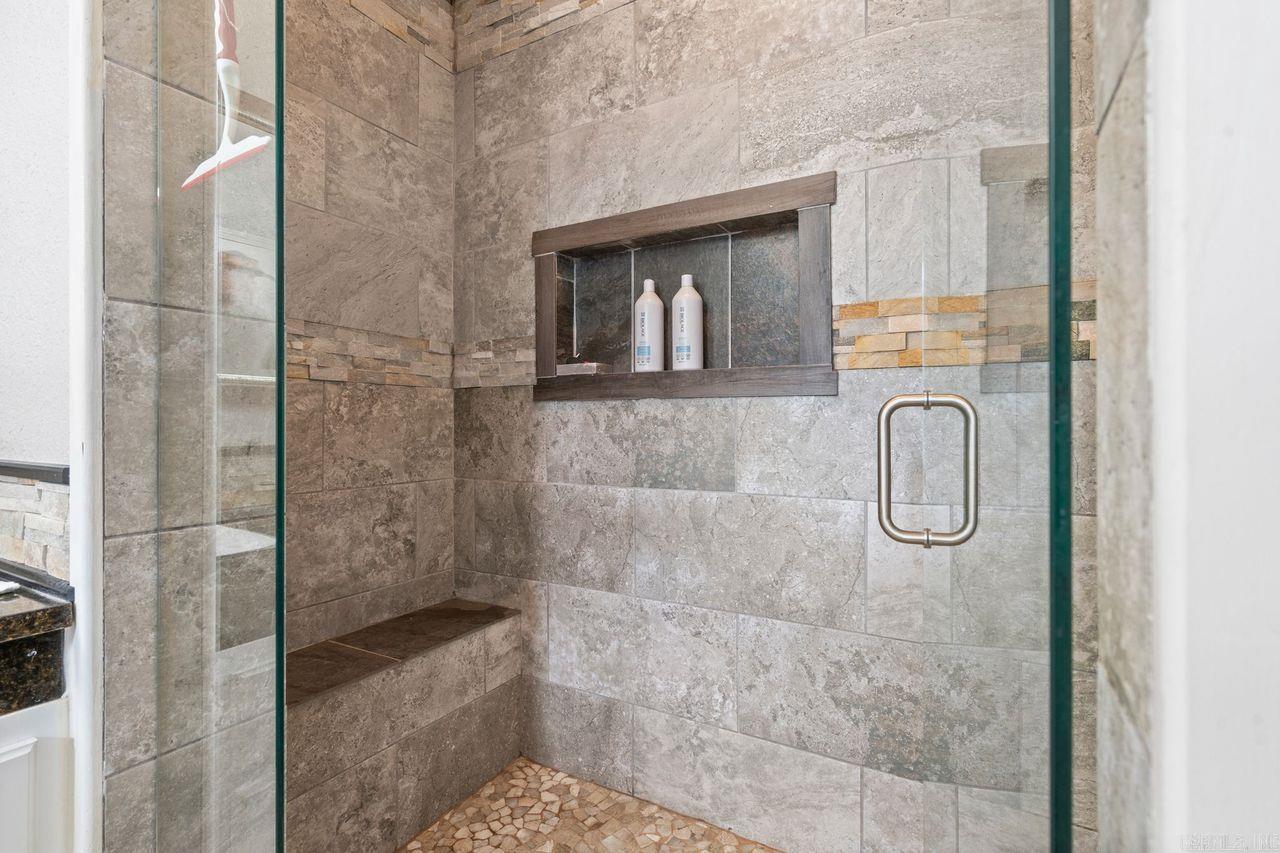 1693 Treasure Isle Road  Hot Springs, AR