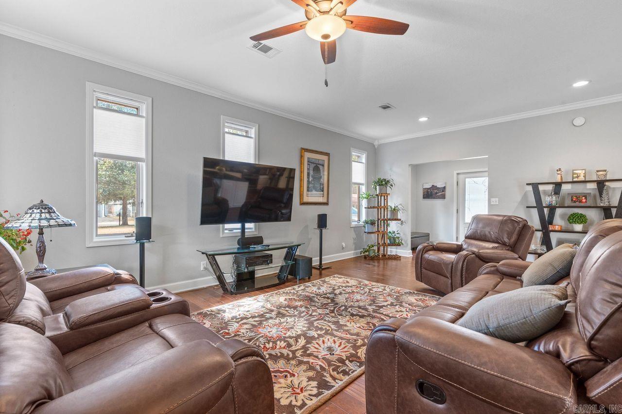 1693 Treasure Isle Road  Hot Springs, AR