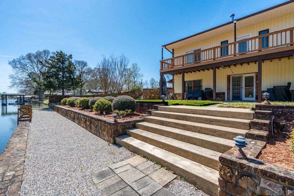 1693 Treasure Isle Road  Hot Springs, AR