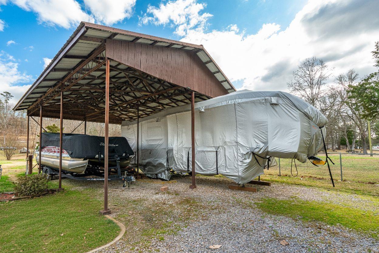 1693 Treasure Isle Road  Hot Springs, AR