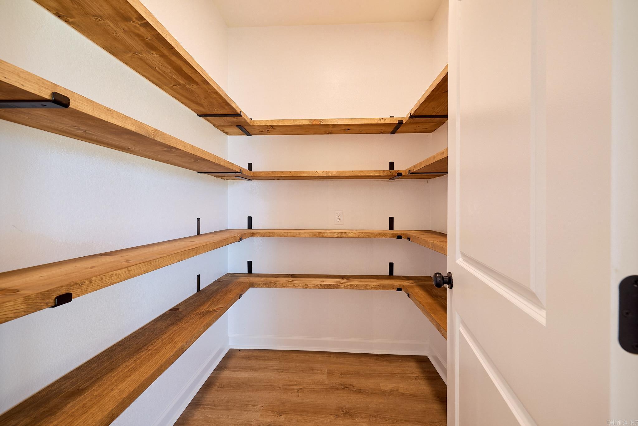 10557 W Miller Sardis Road  Bauxite, AR