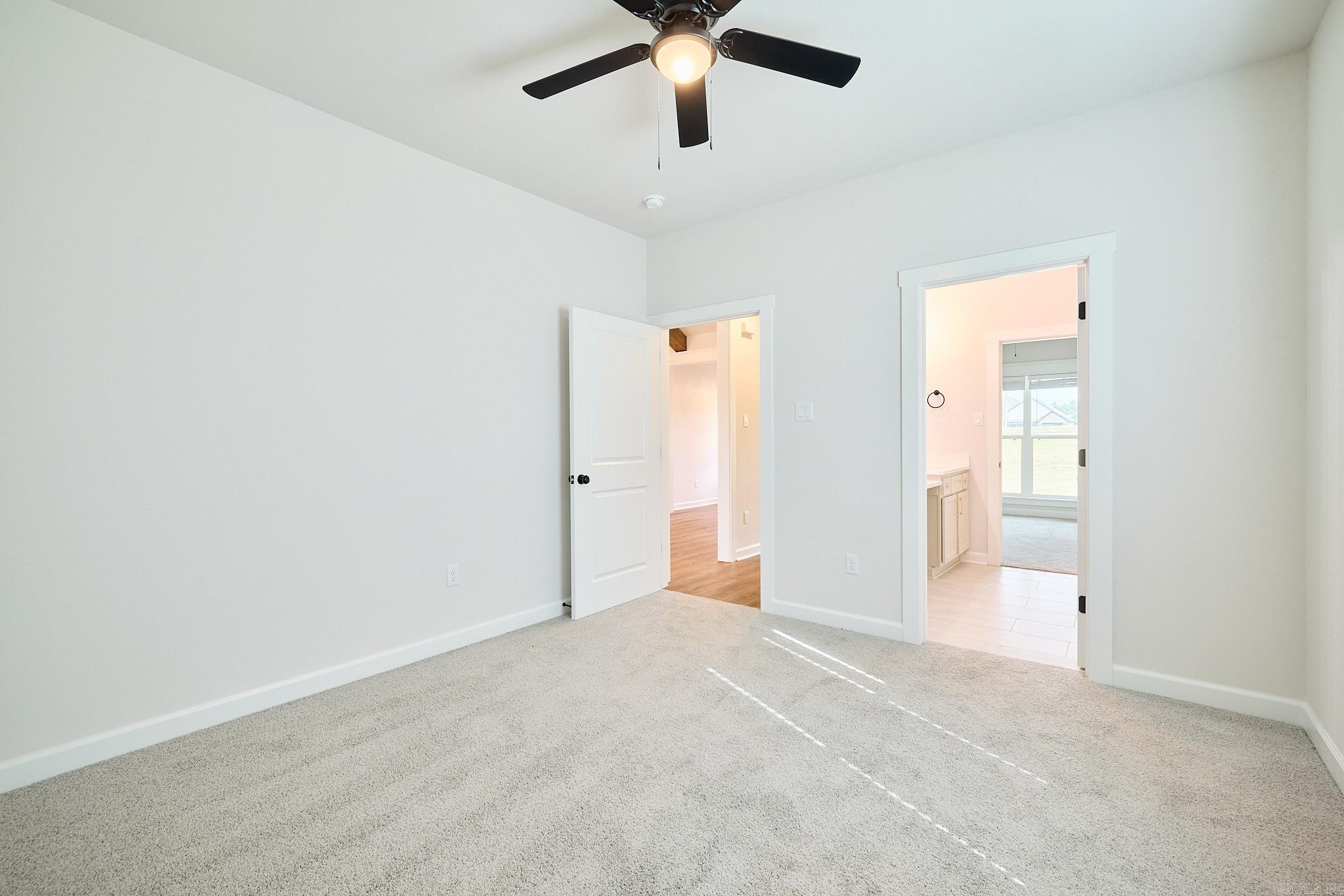 10557 W Miller Sardis Road  Bauxite, AR