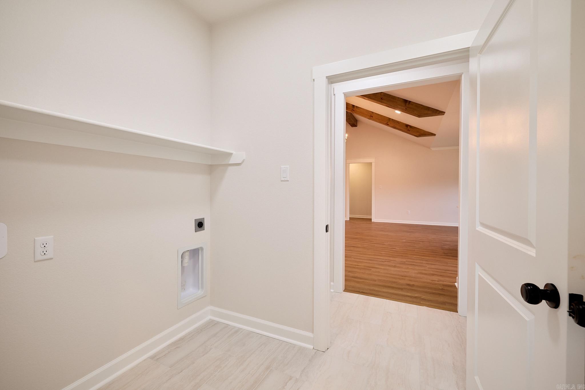 10557 W Miller Sardis Road  Bauxite, AR