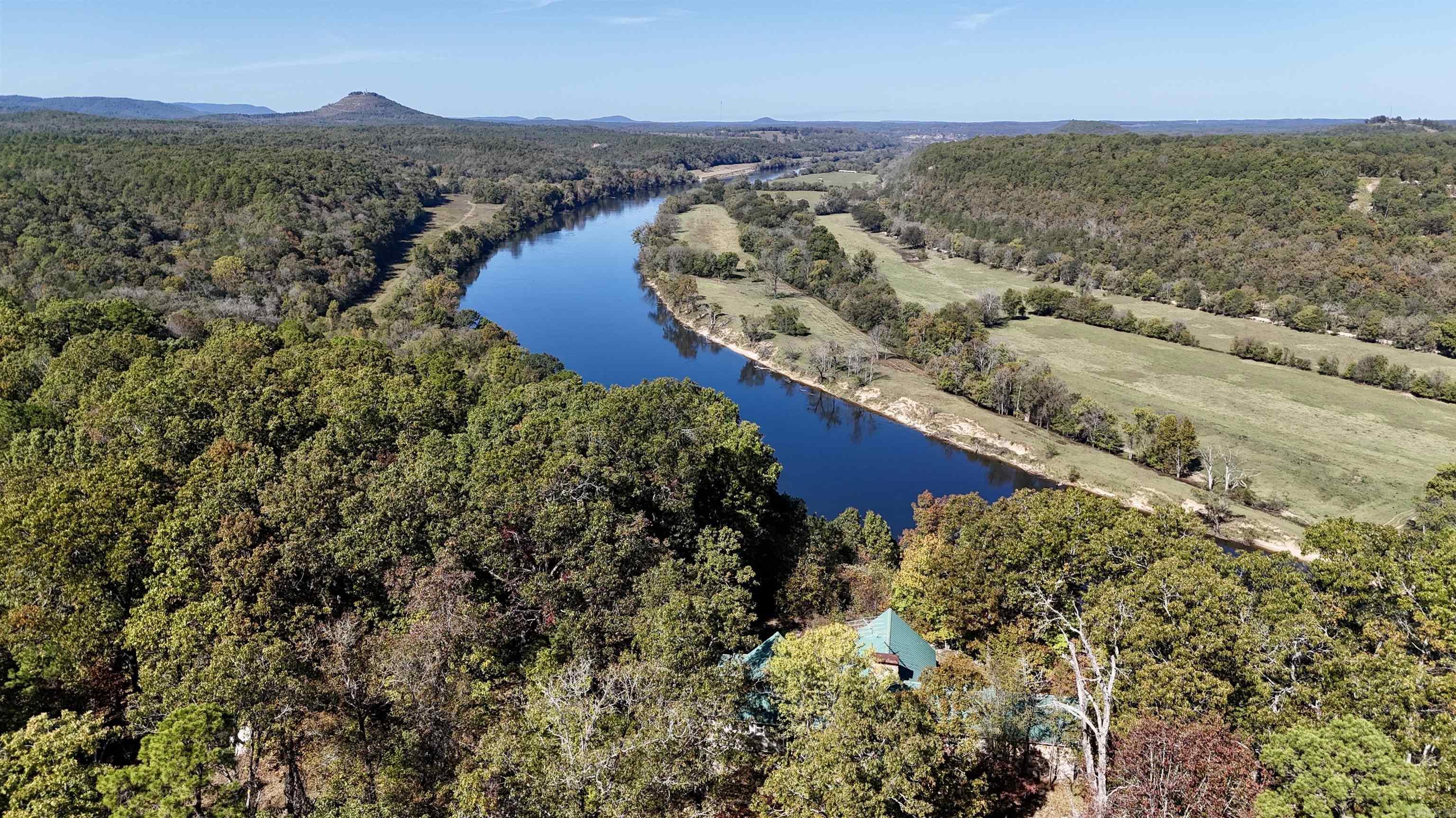 1444 Forest Home LN  Mountain View, AR