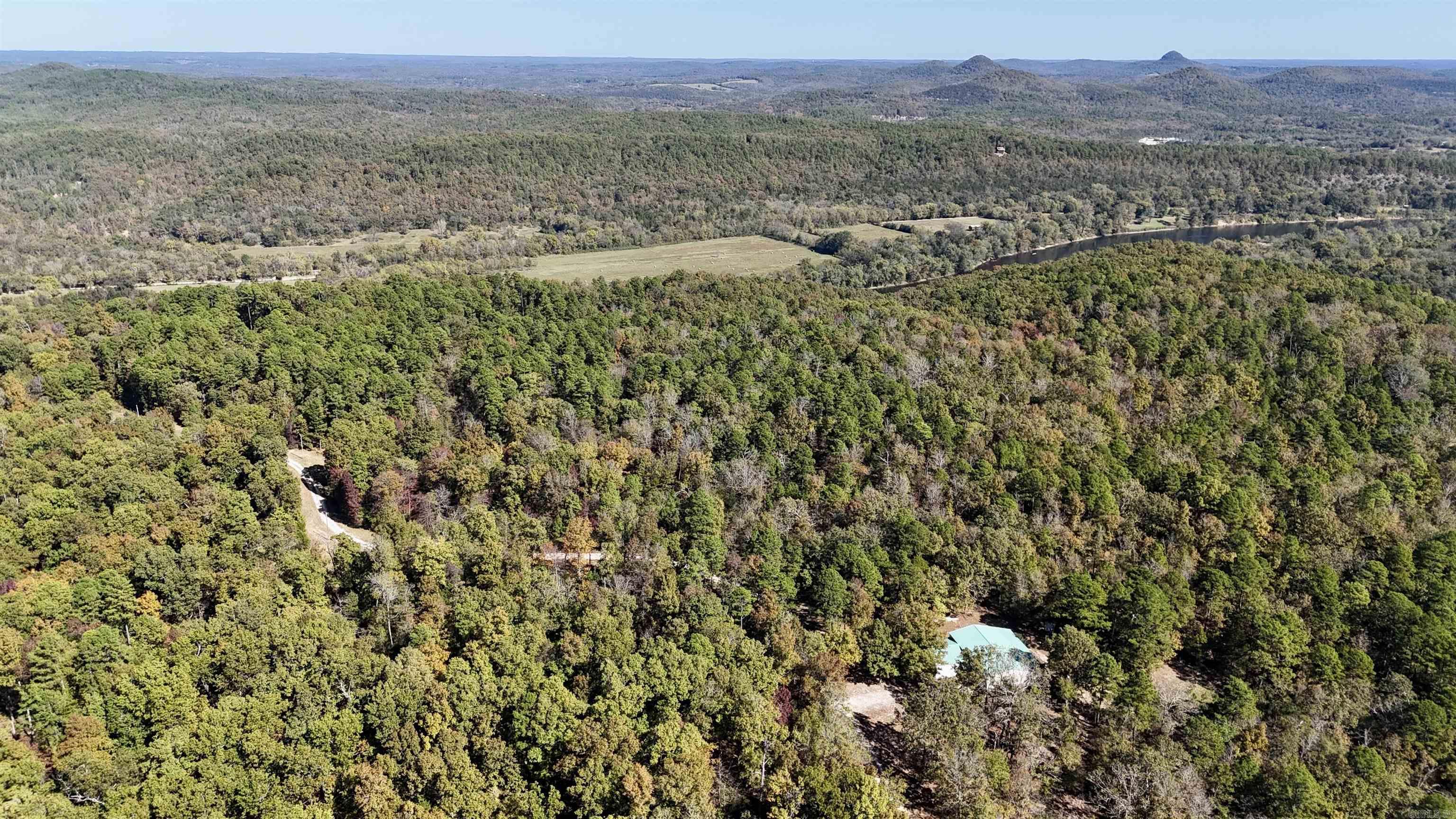 1444 Forest Home LN  Mountain View, AR