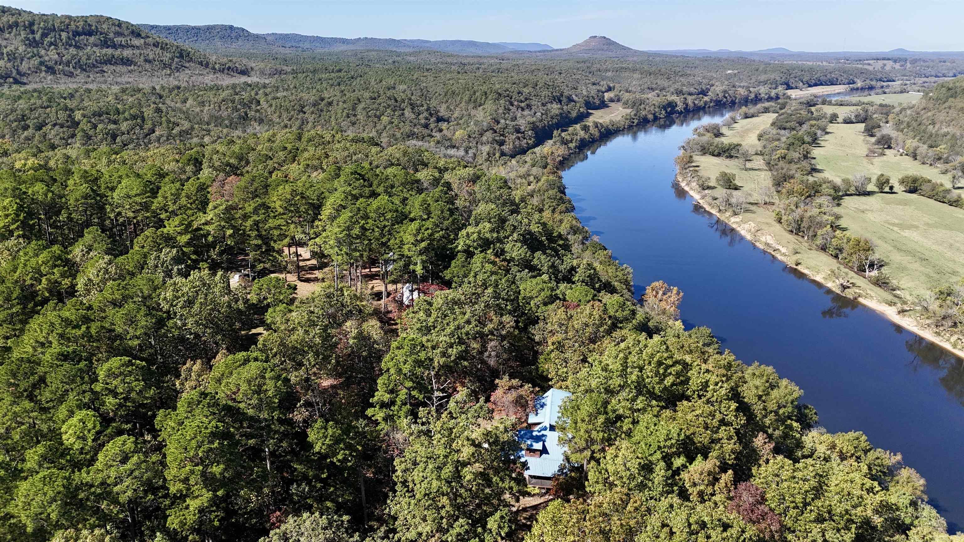 1444 Forest Home LN  Mountain View, AR