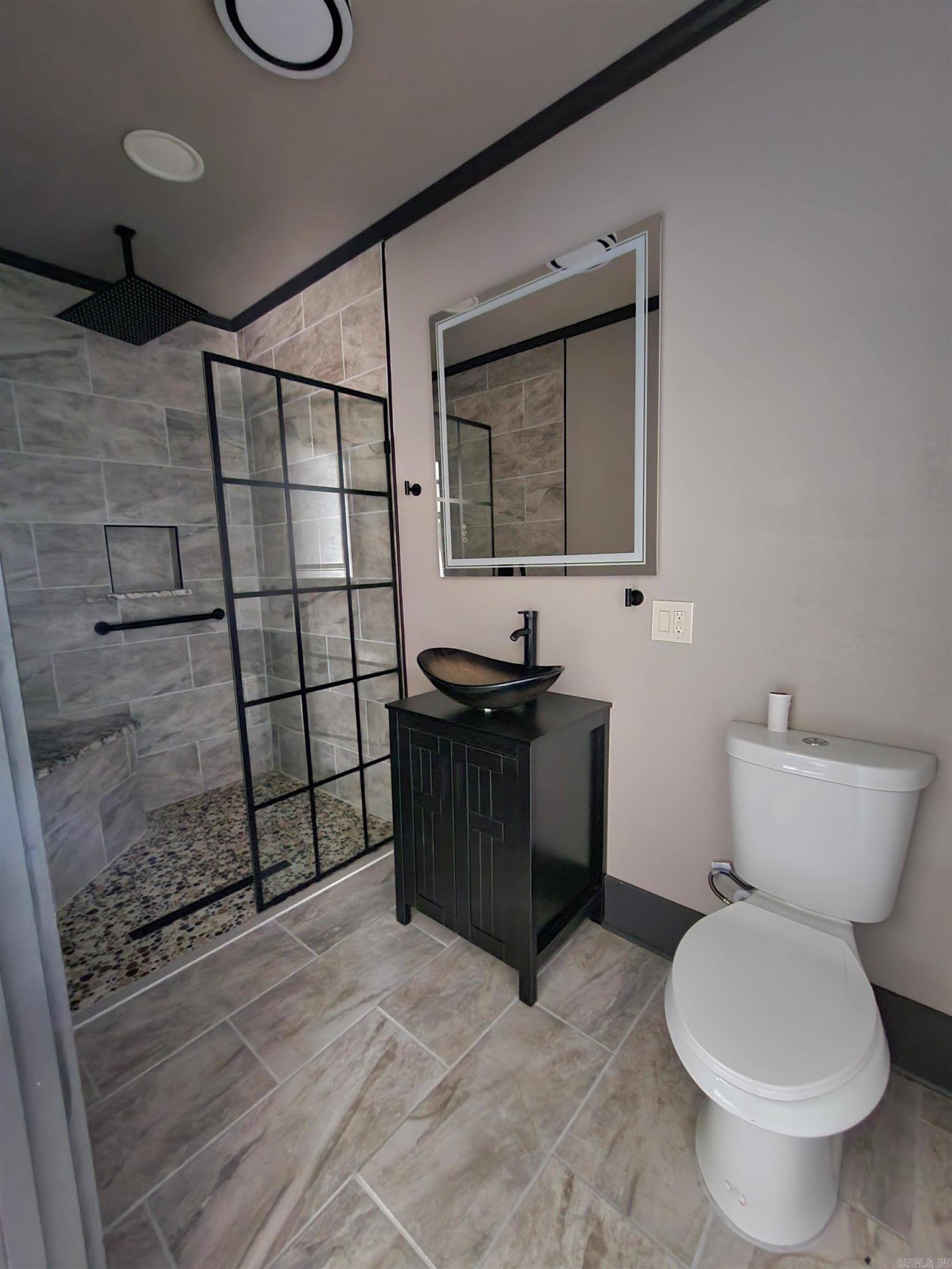 206 W High St  Sheridan, AR