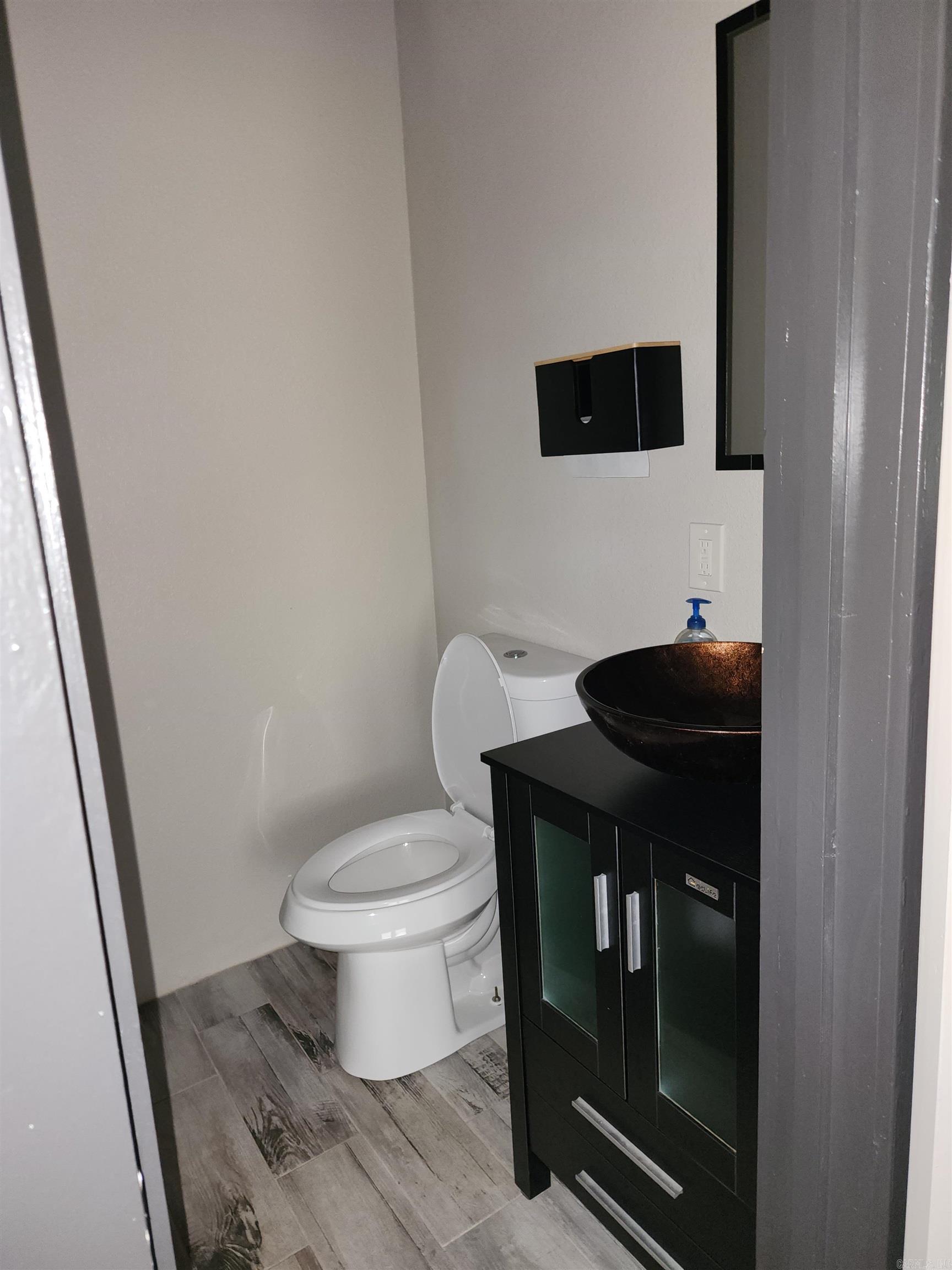 206 W High St  Sheridan, AR