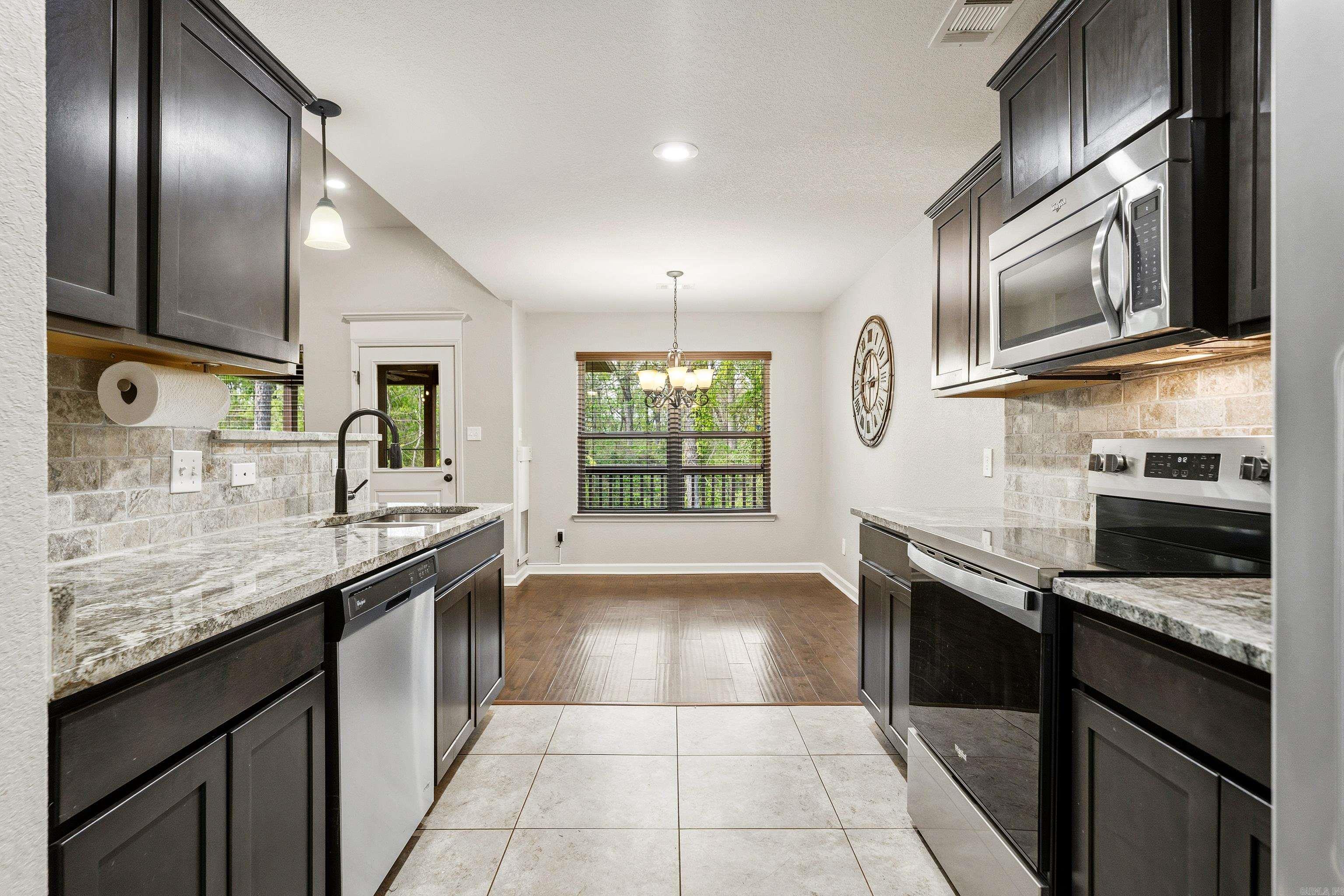 139 Eel Place Hot Springs, AR 71913